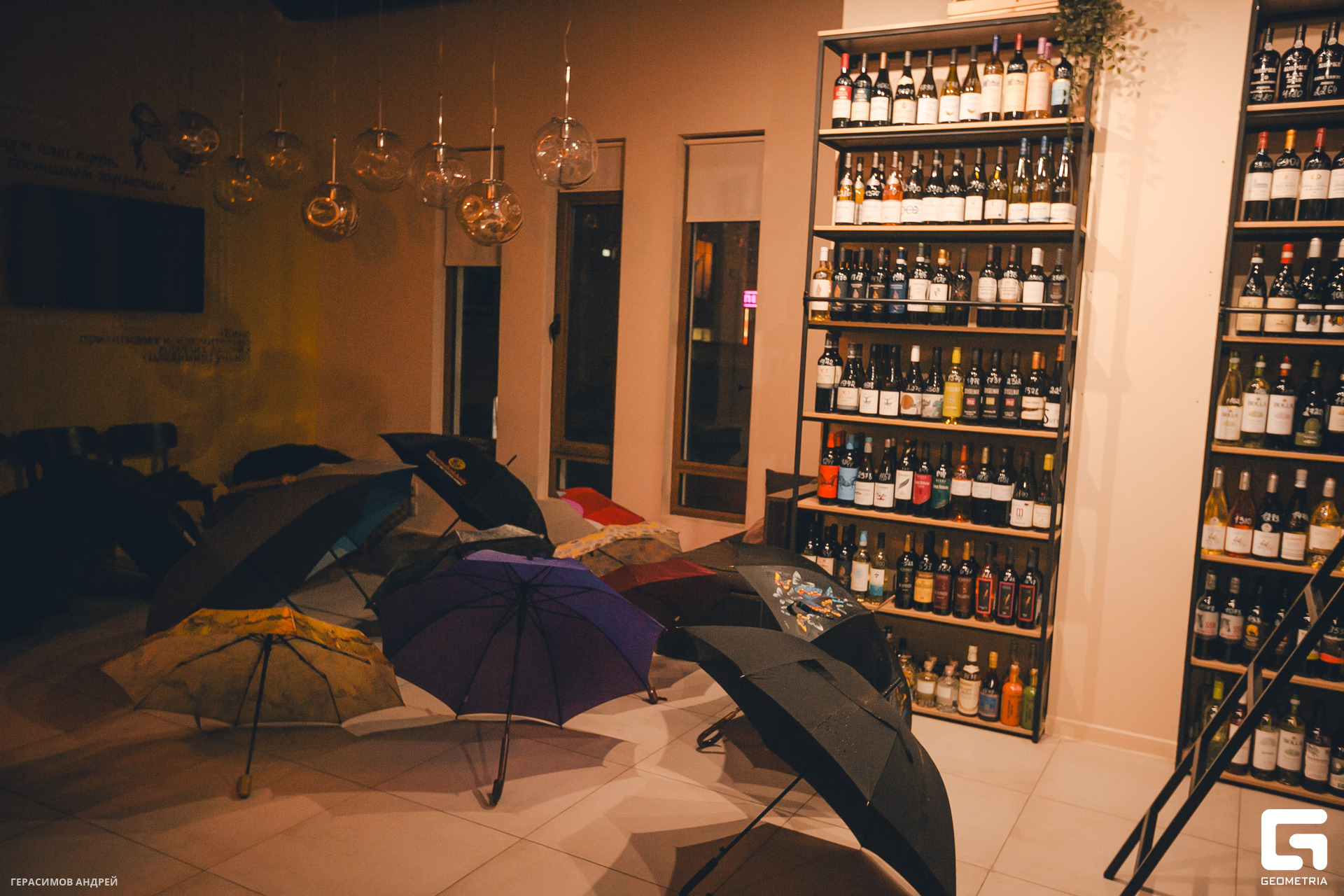 094  Wine station 16.11.jpg