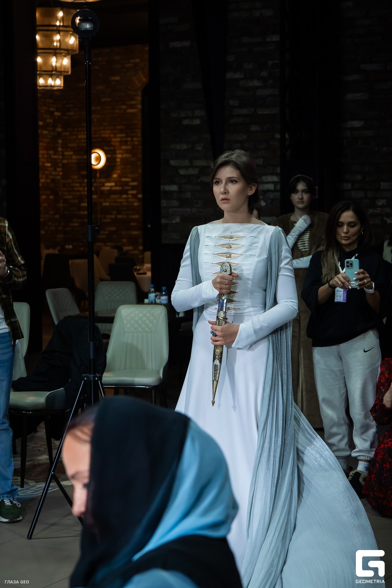 photo 147_resized.jpg