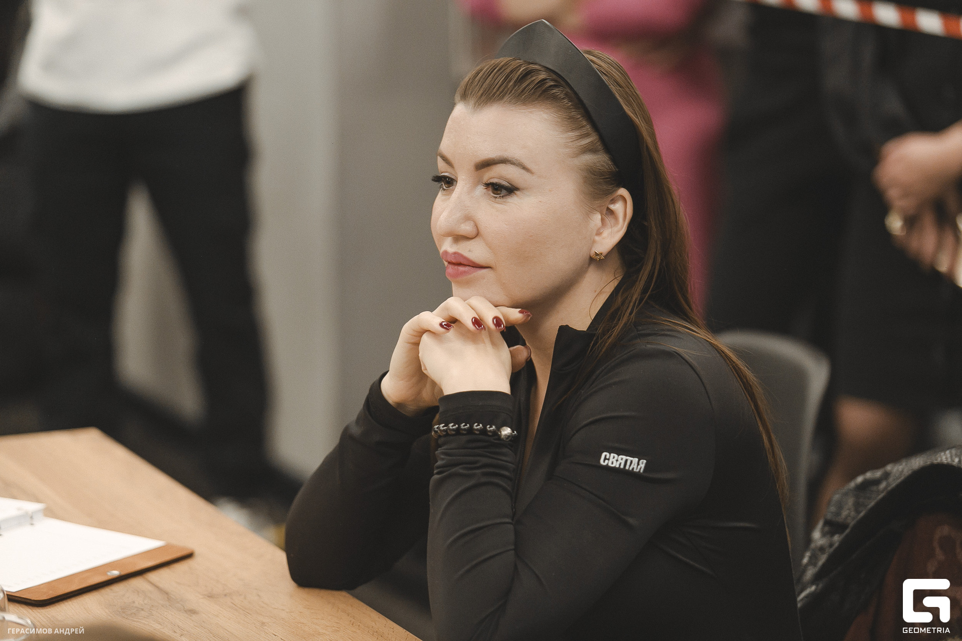 069 Dark Fit 10. 03.jpg