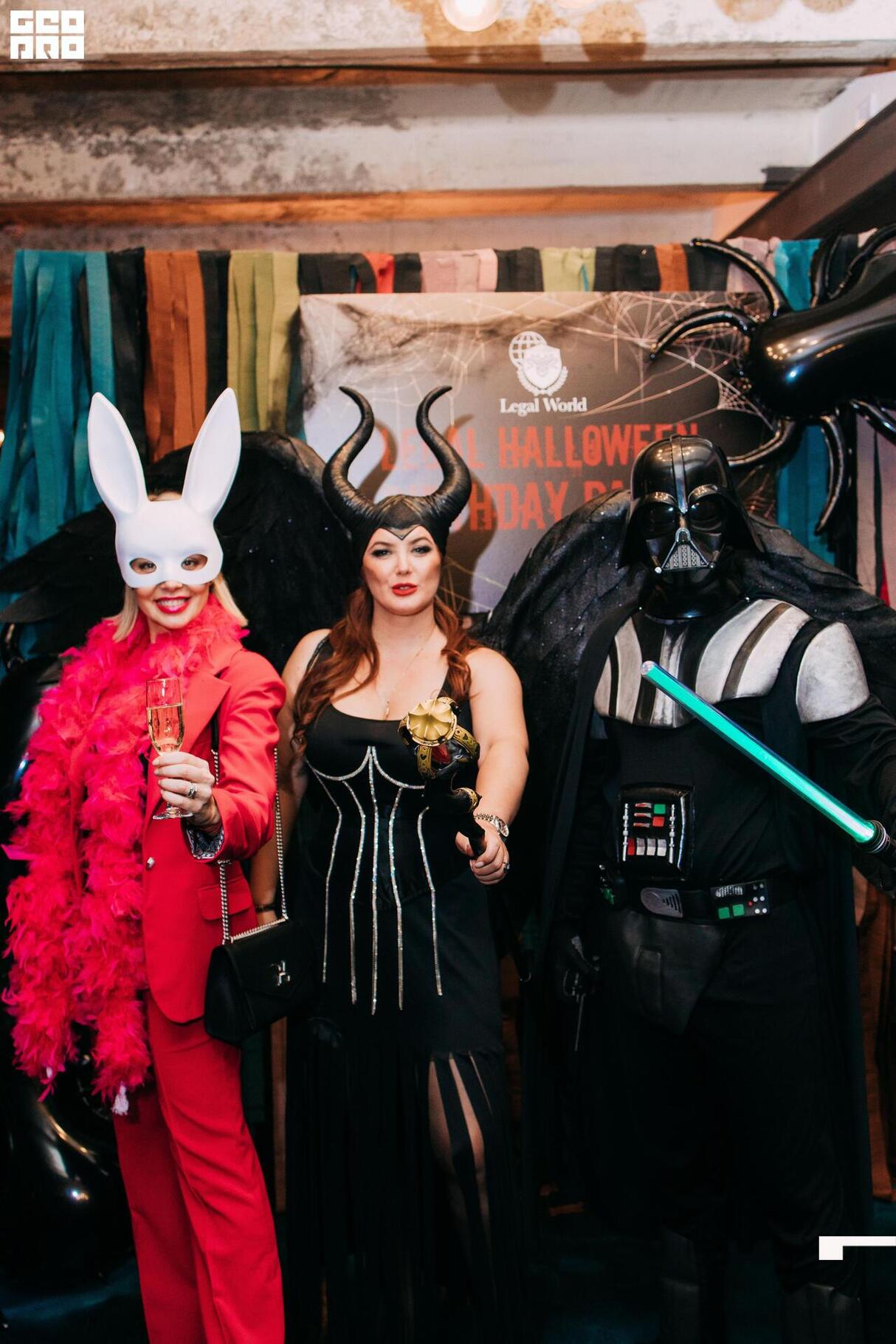 Halloween party 21