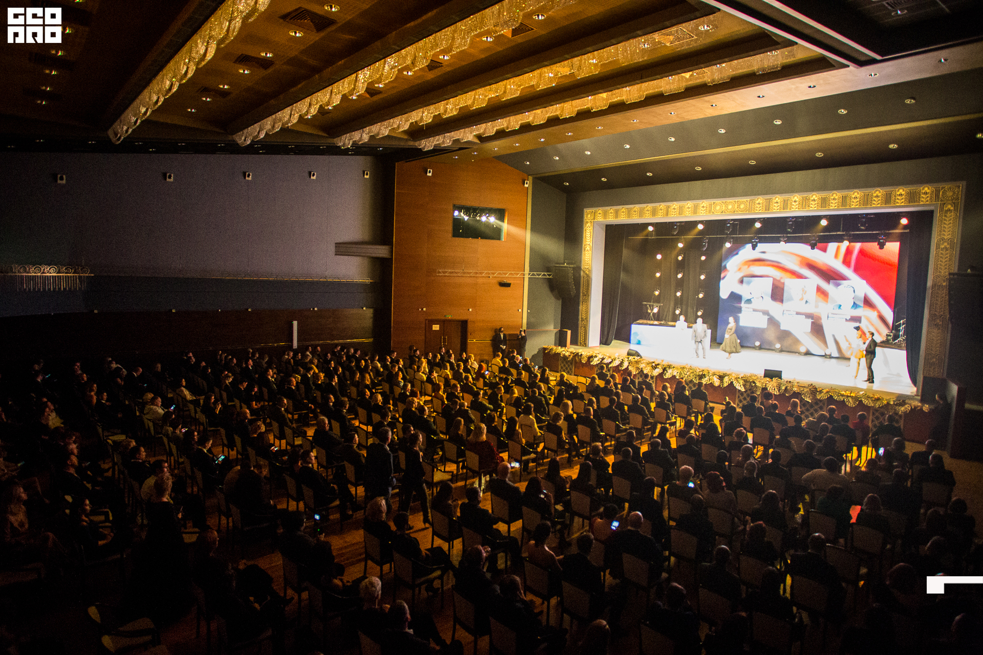 272_21-12-09 ISAEVA KASHIN SHVETS.jpg