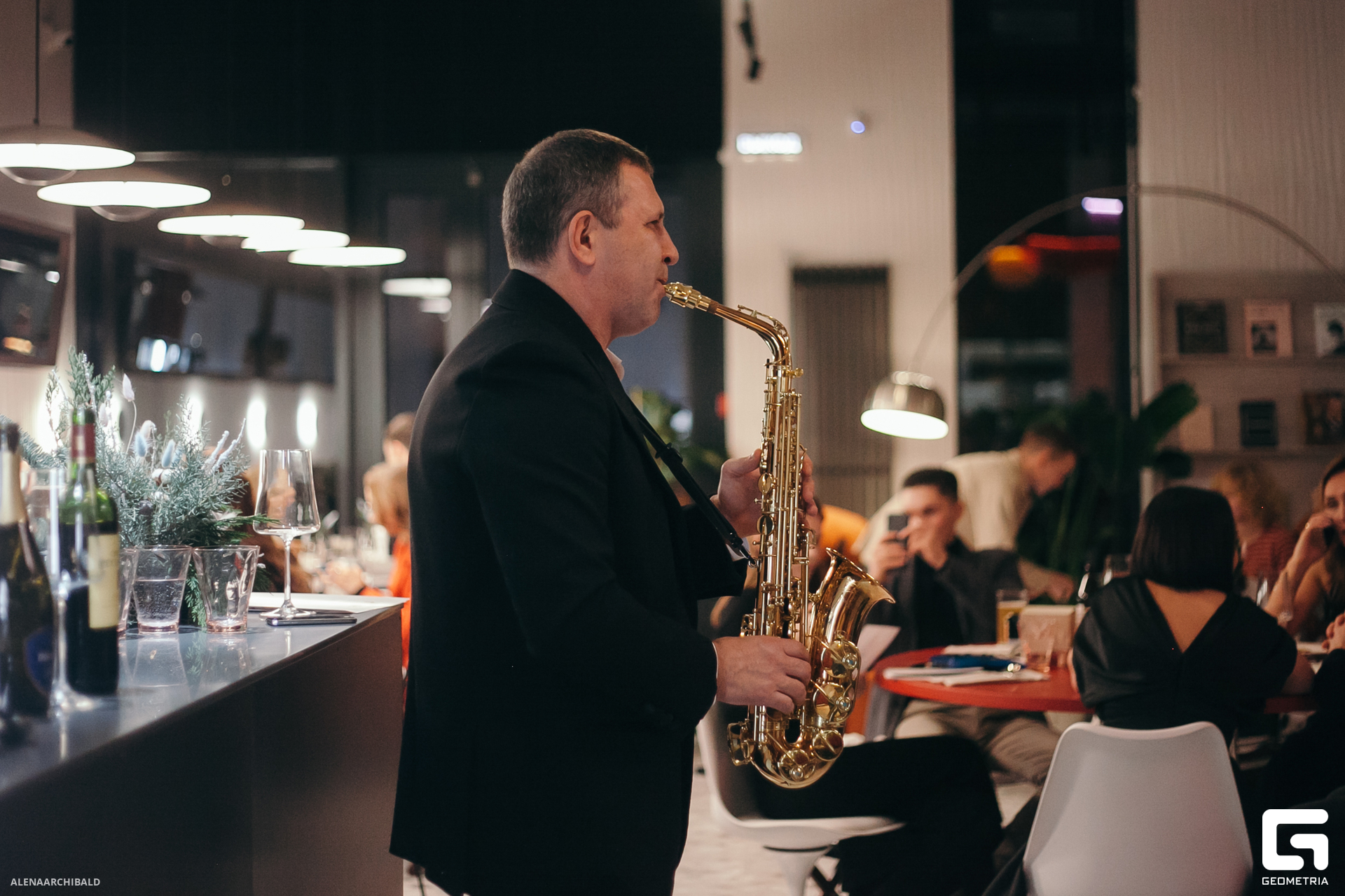 2023-12-02 18-00-57_alenaarchibald131.JPG