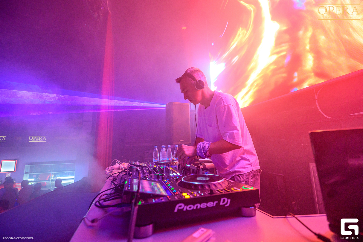 DJ Boyko на открытии Opera sound-hall 24