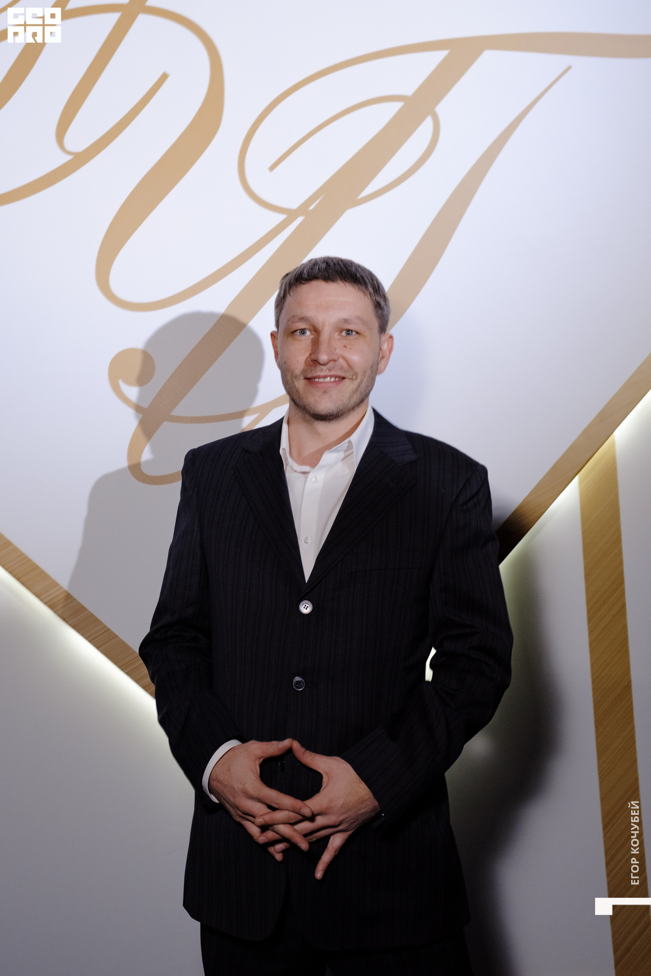 127   120422  224122 .jpg