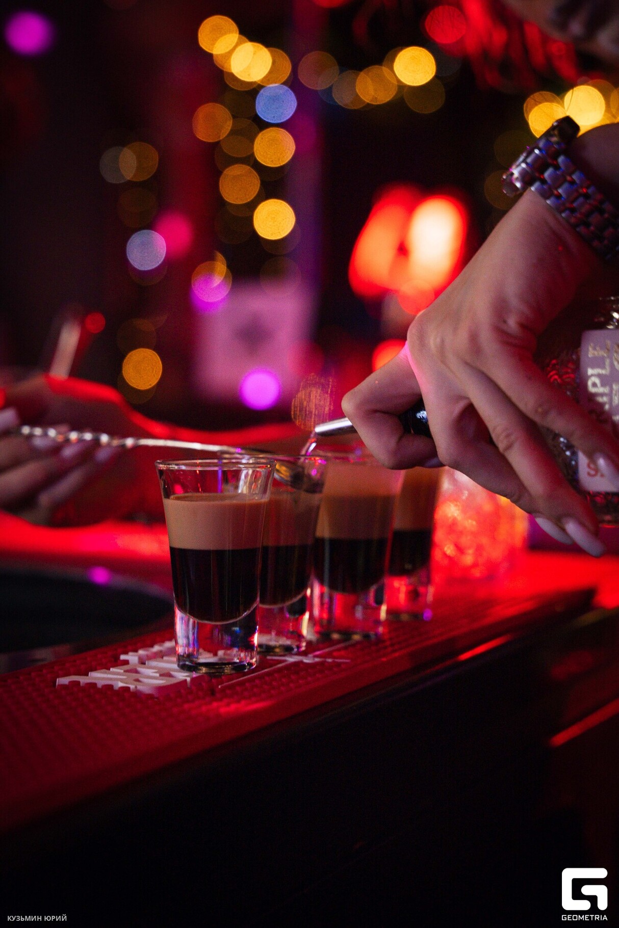 ПЯТНИЦА В BESTUZHEV BAR 12