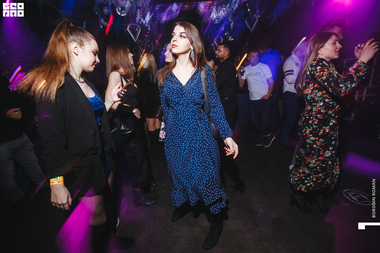 Saturday party 9