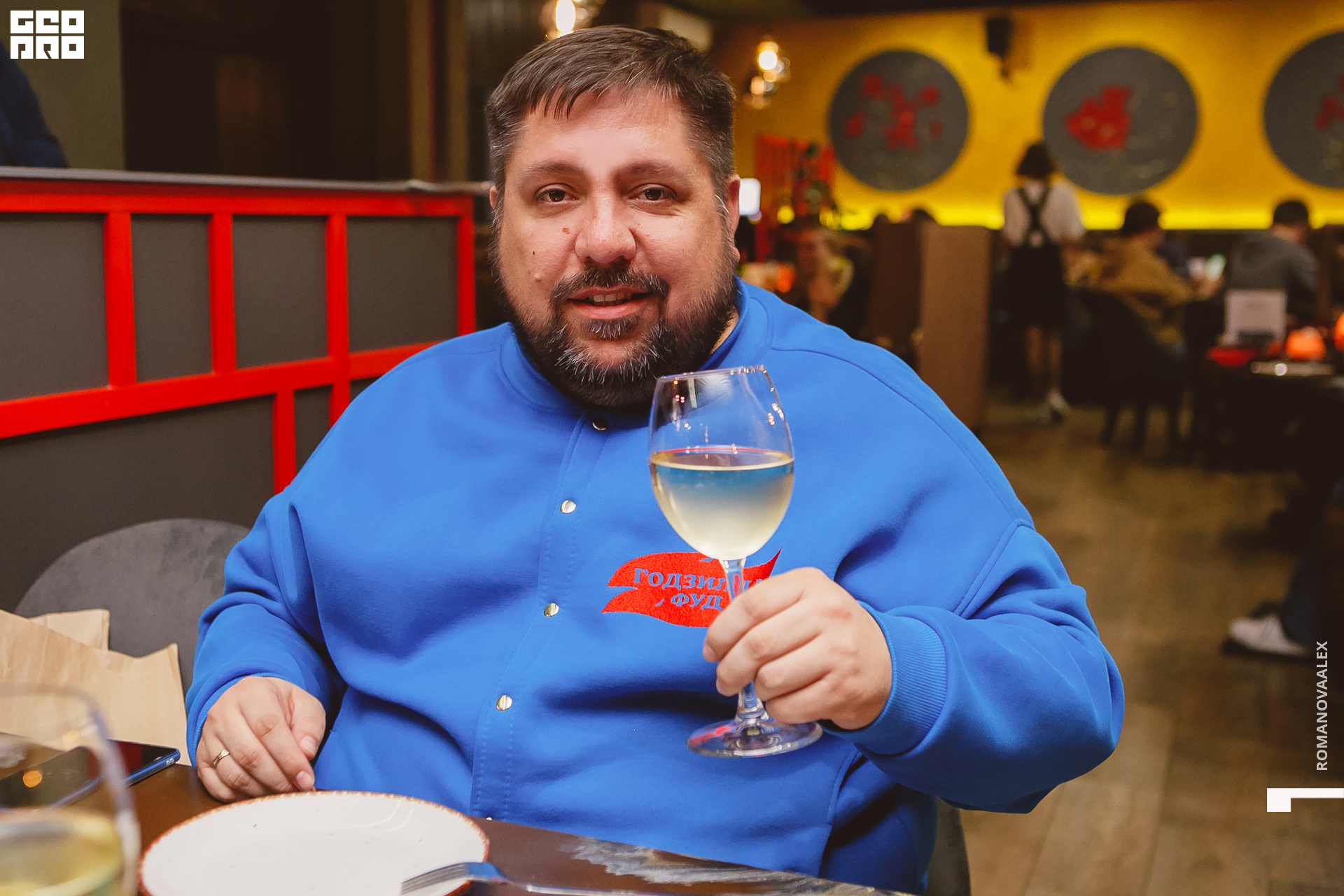 084  151022 @romanovaalex.jpg