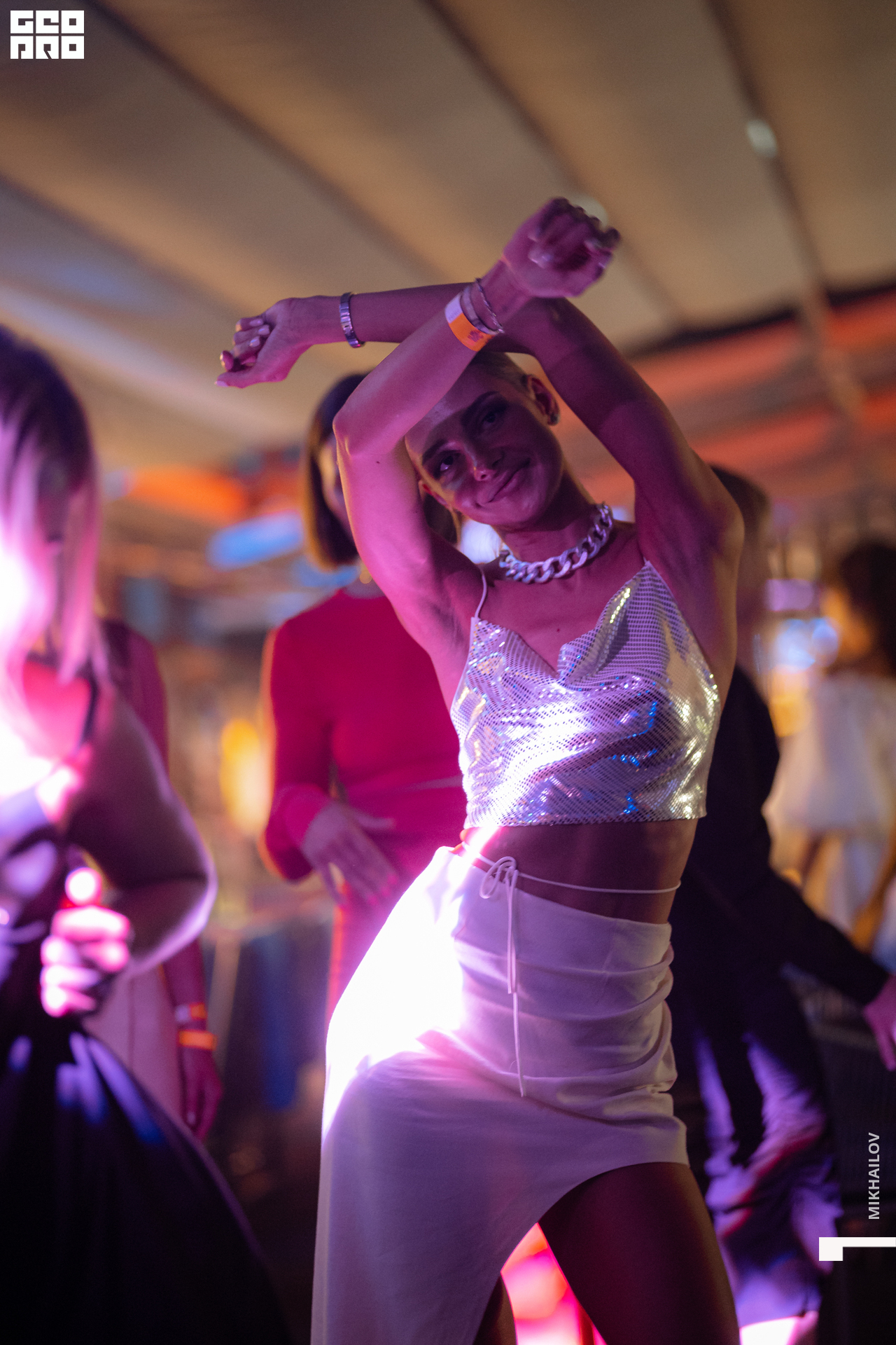 091-20220827-20- Le Burg - Mikhailov - 2560.jpg