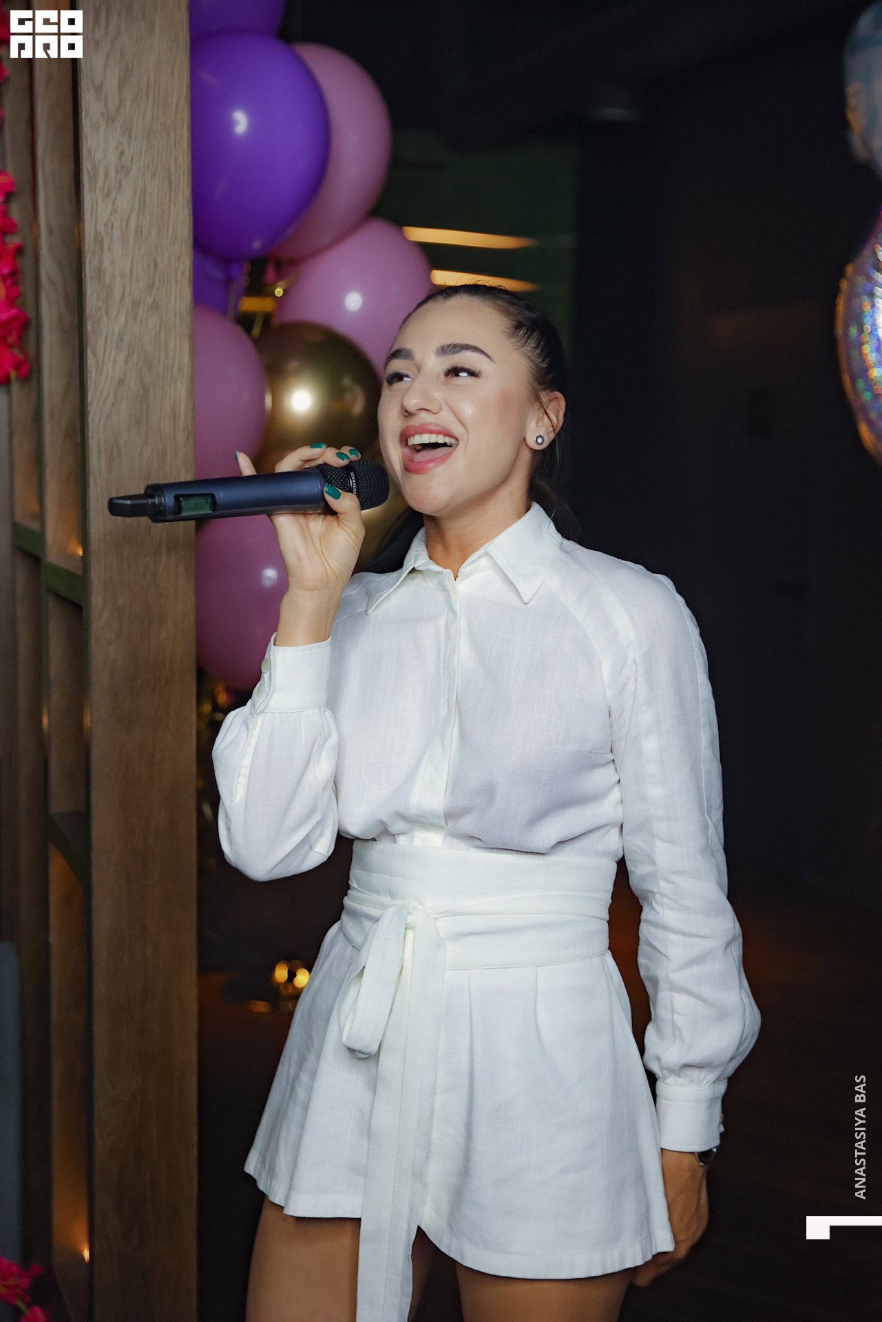 4.06 Applause-023.jpg