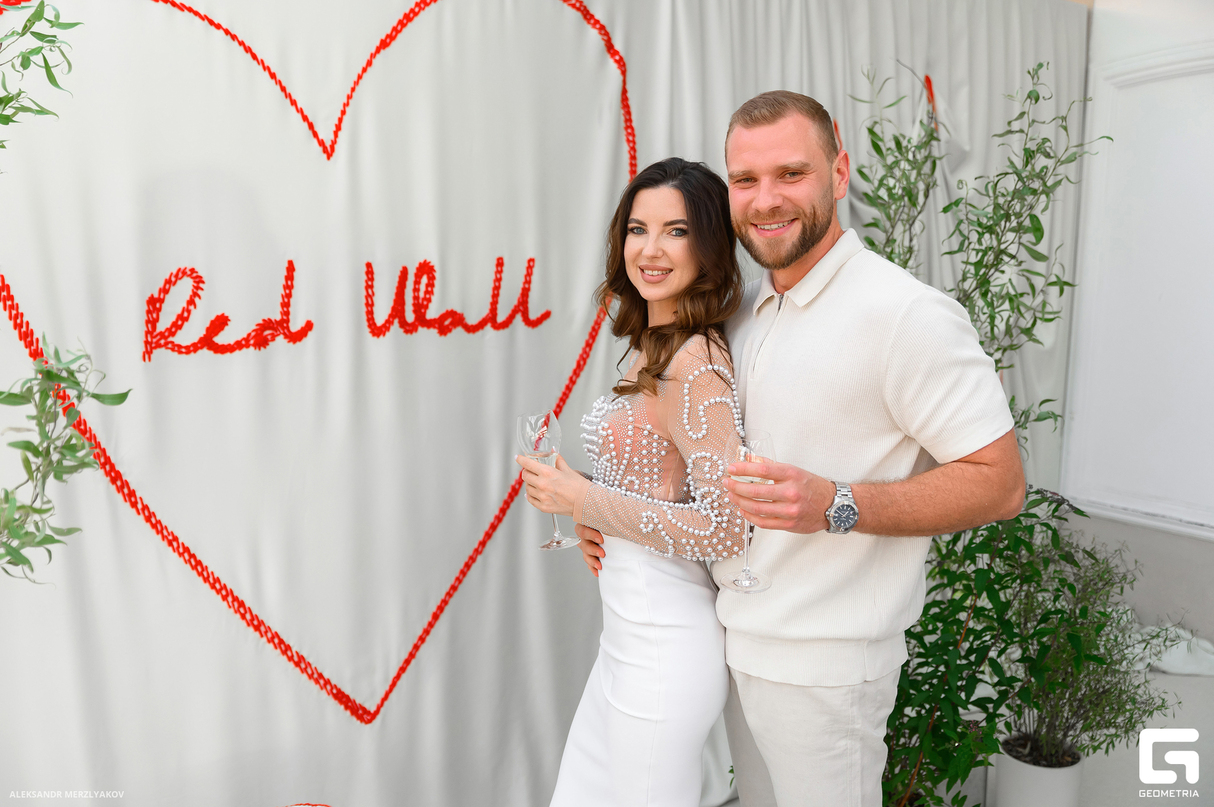 5 лет ресторану Red Wall 28