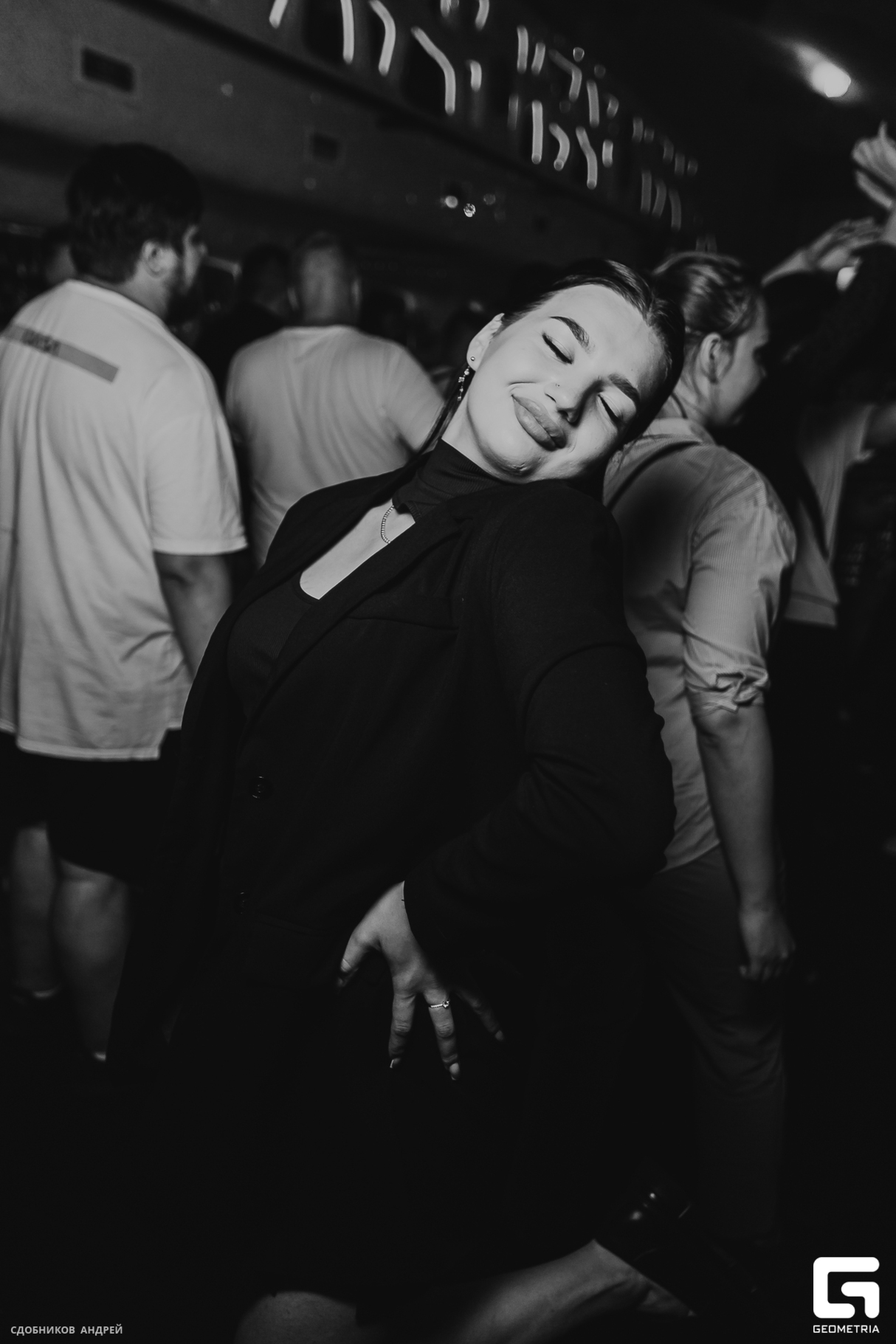 Коктейль бар - пятница 18