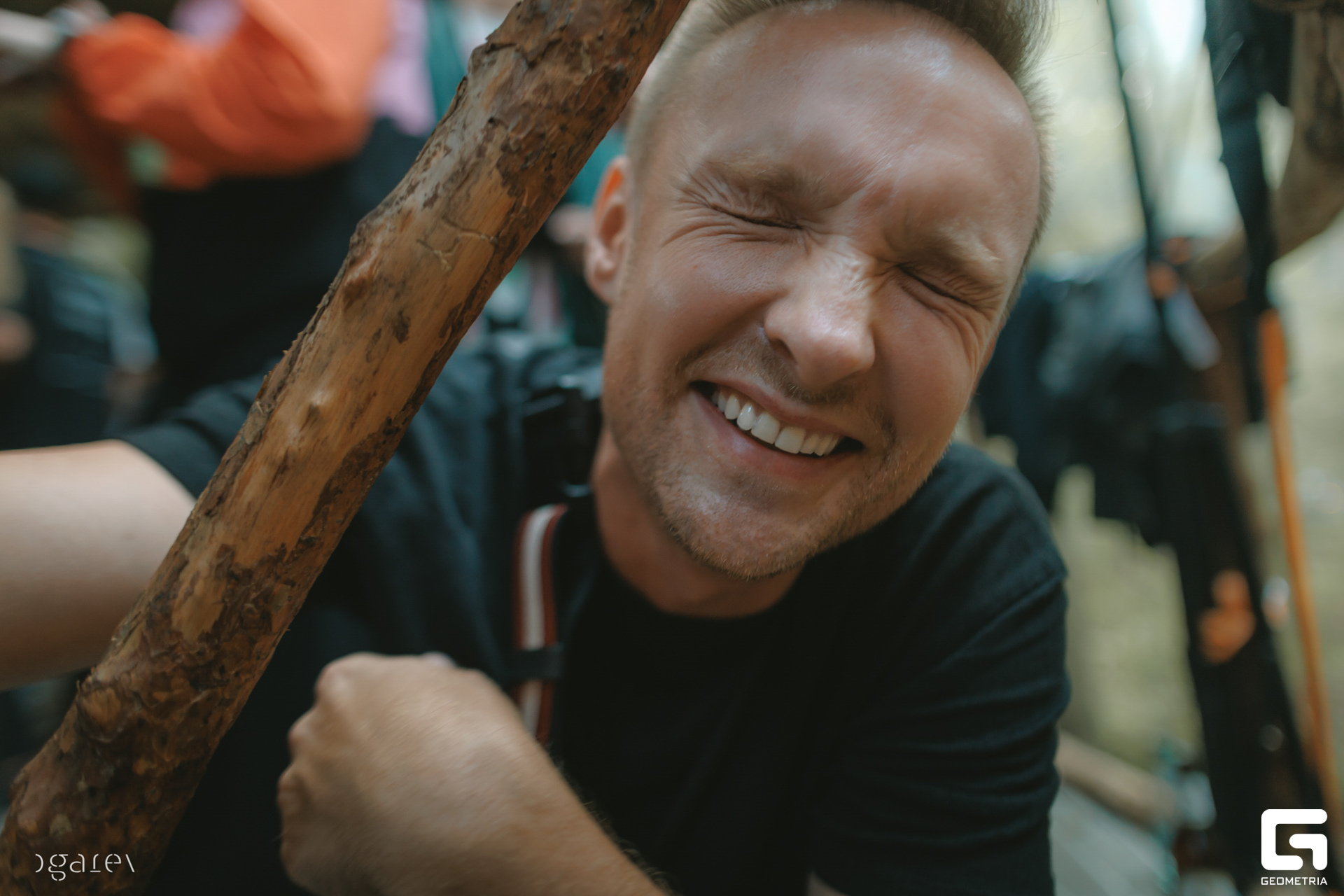 OUTLINE 2024-427-76.jpg