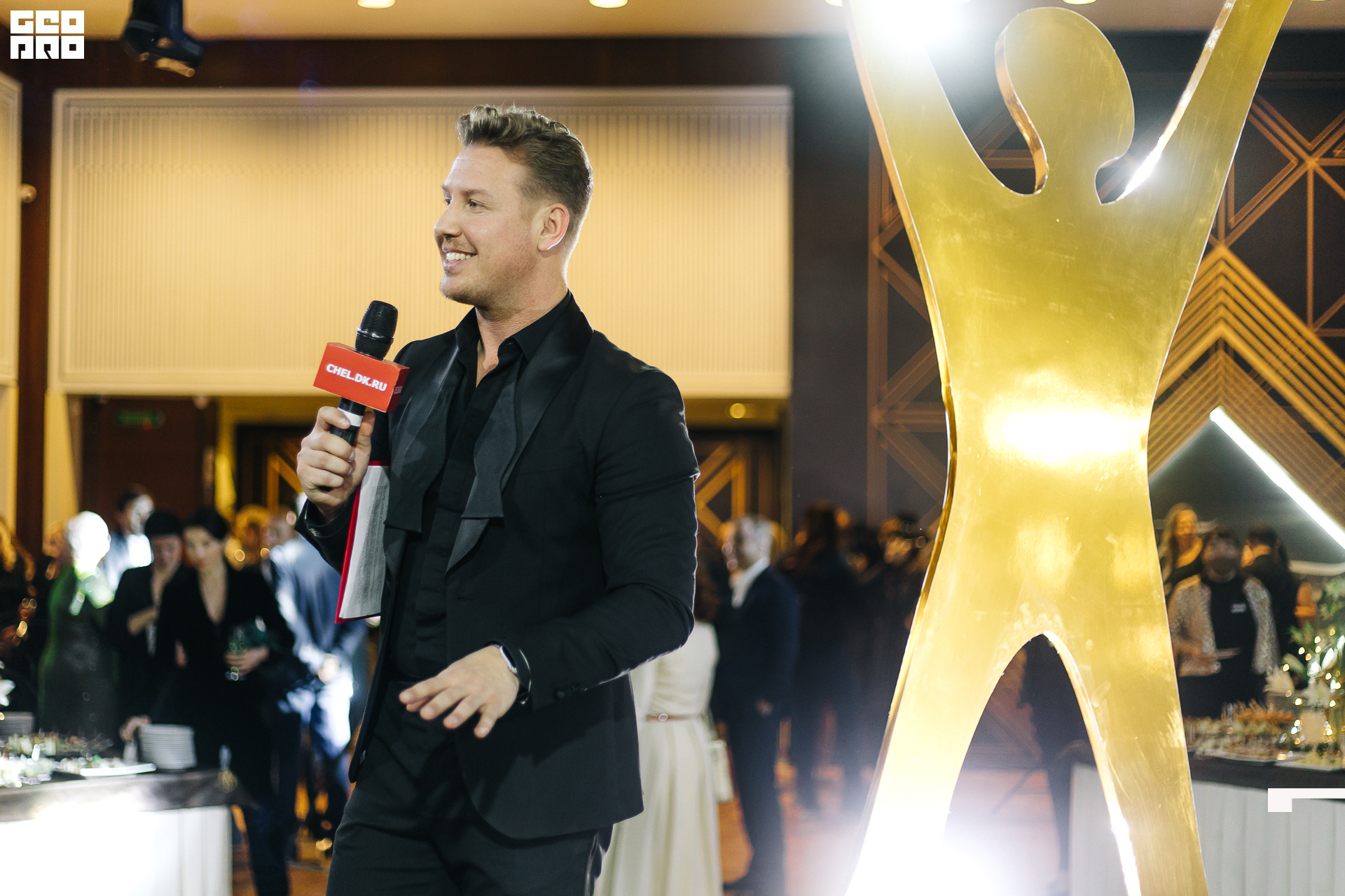 096_21-12-09 ISAEVA KASHIN SHVETS.jpg