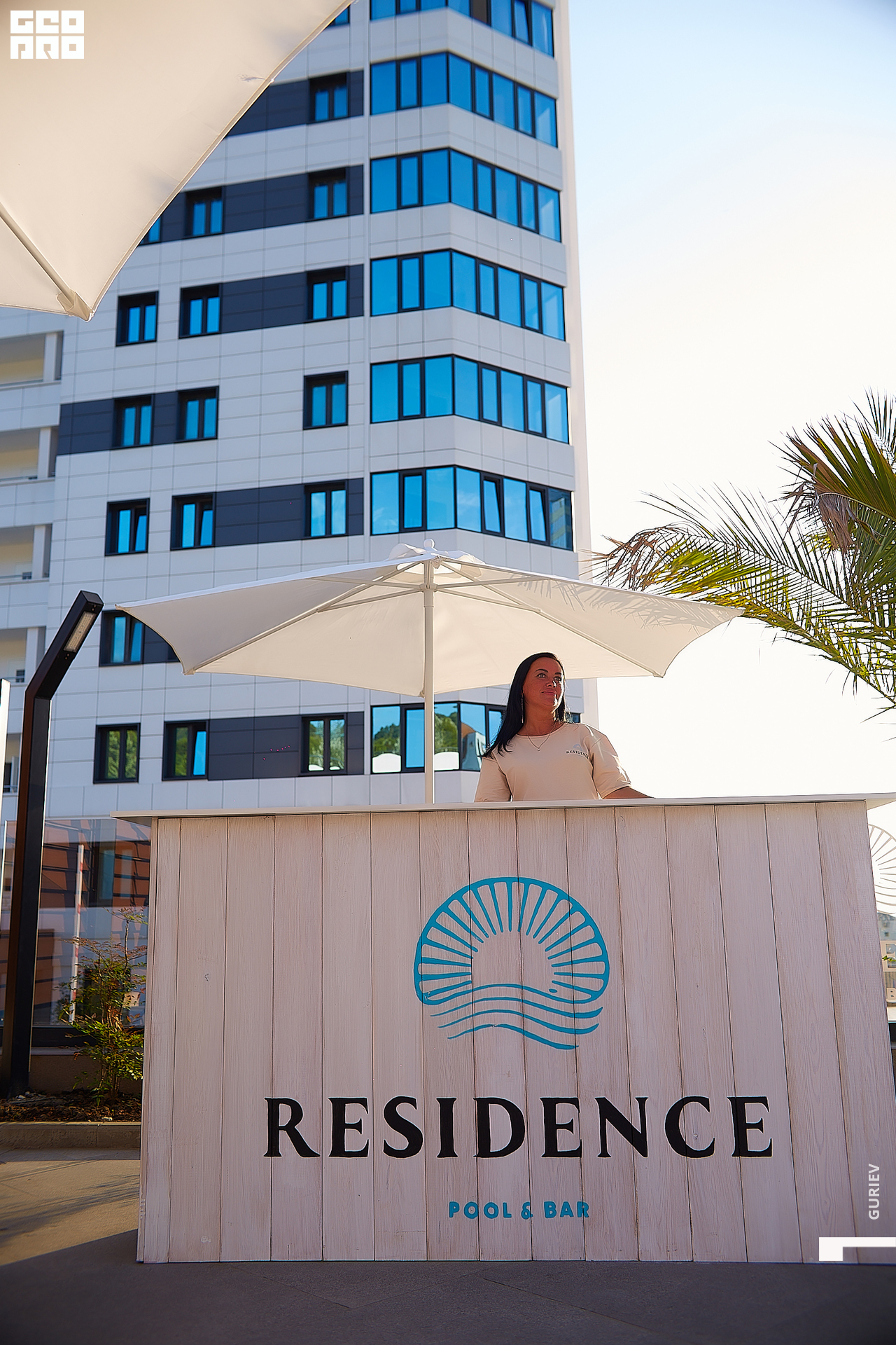 residense opening057.jpg