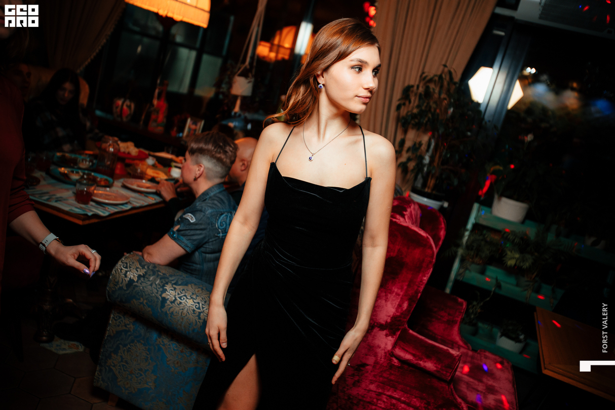 ПЯТНИЦА В «VERIKO» 16