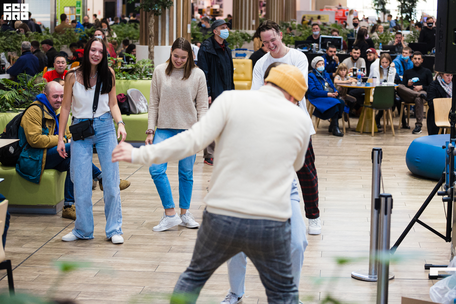 050-09-10-2021-14-17-Мега - Михайлов - 2560.jpg