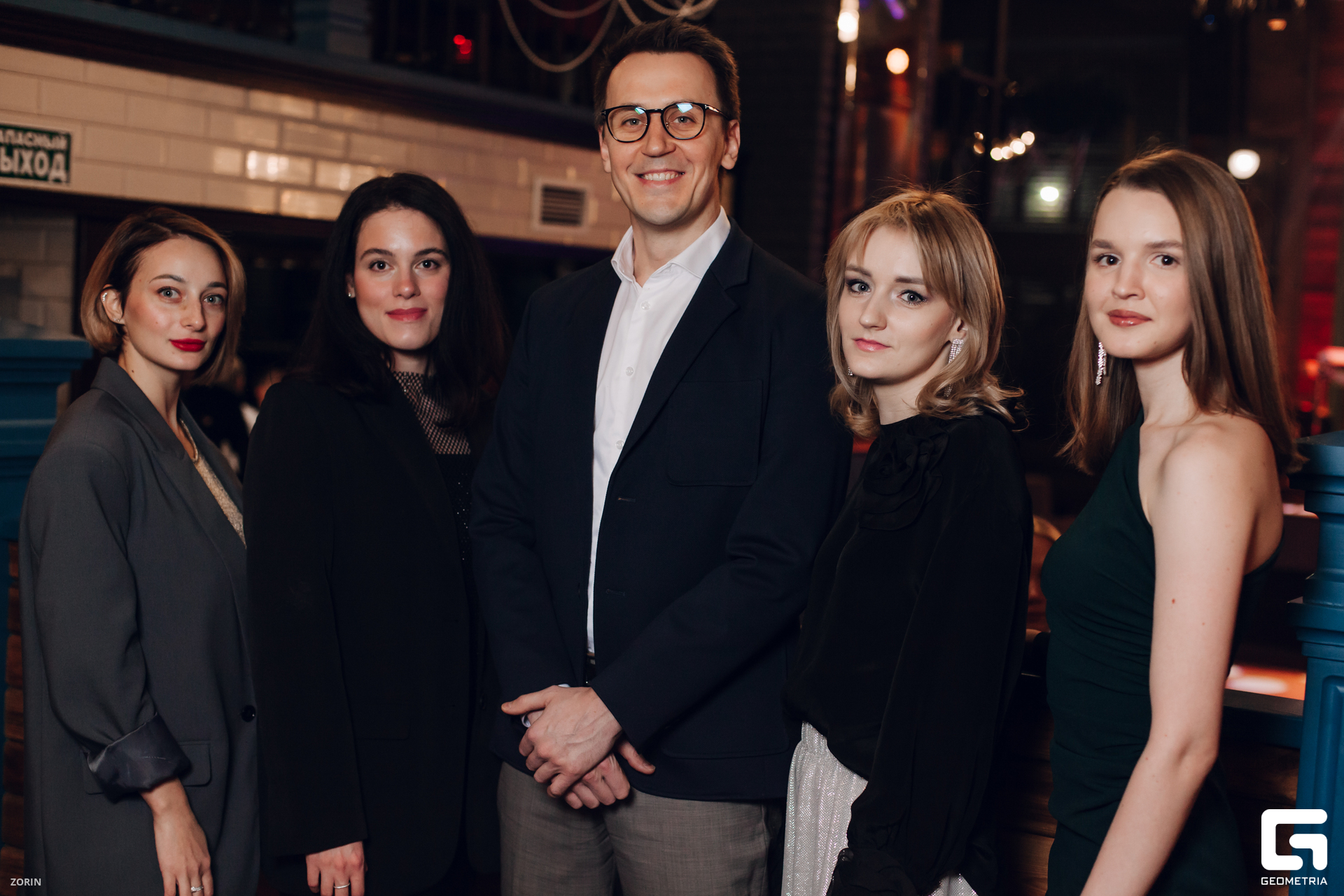 014-19-20-22-19-12-24- Zorin.jpg