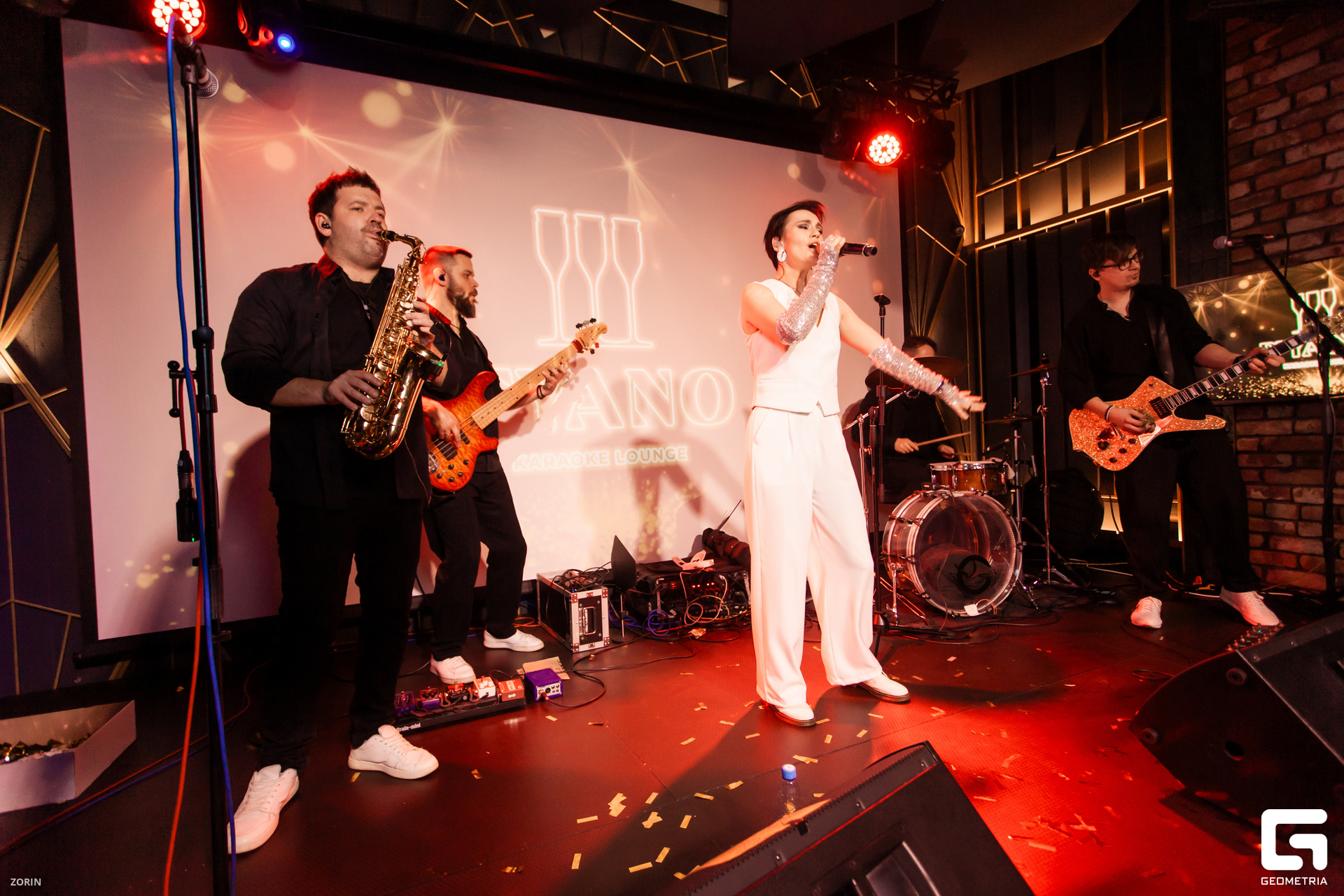 214-01-41-06-01-01-25- Zorin.jpg