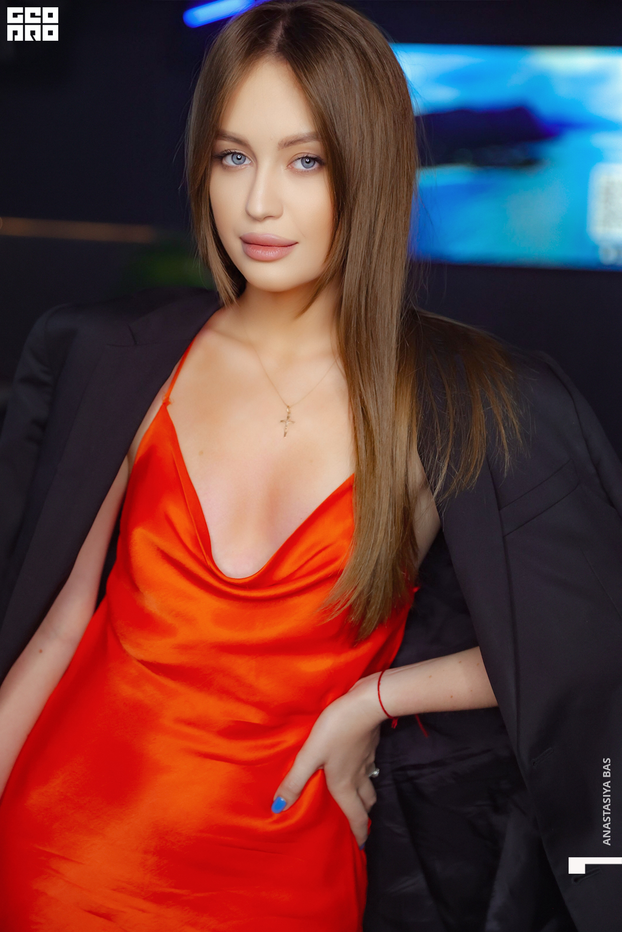 4.06 Applause-025.jpg