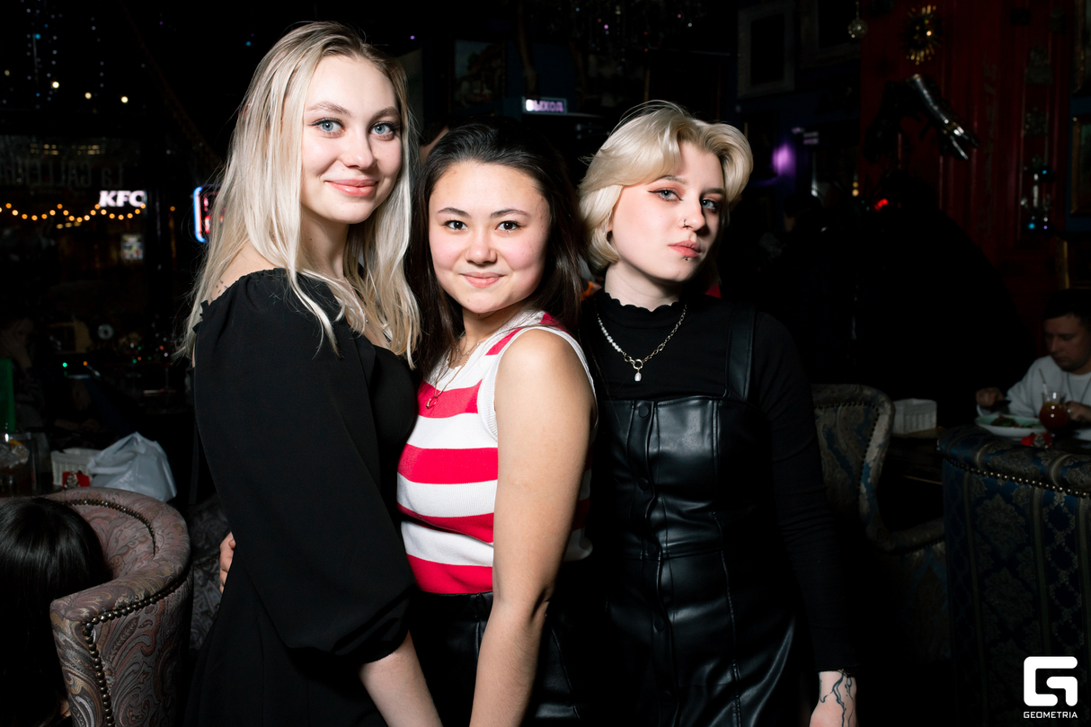 Пятница в LA GALLERIA BAR 29