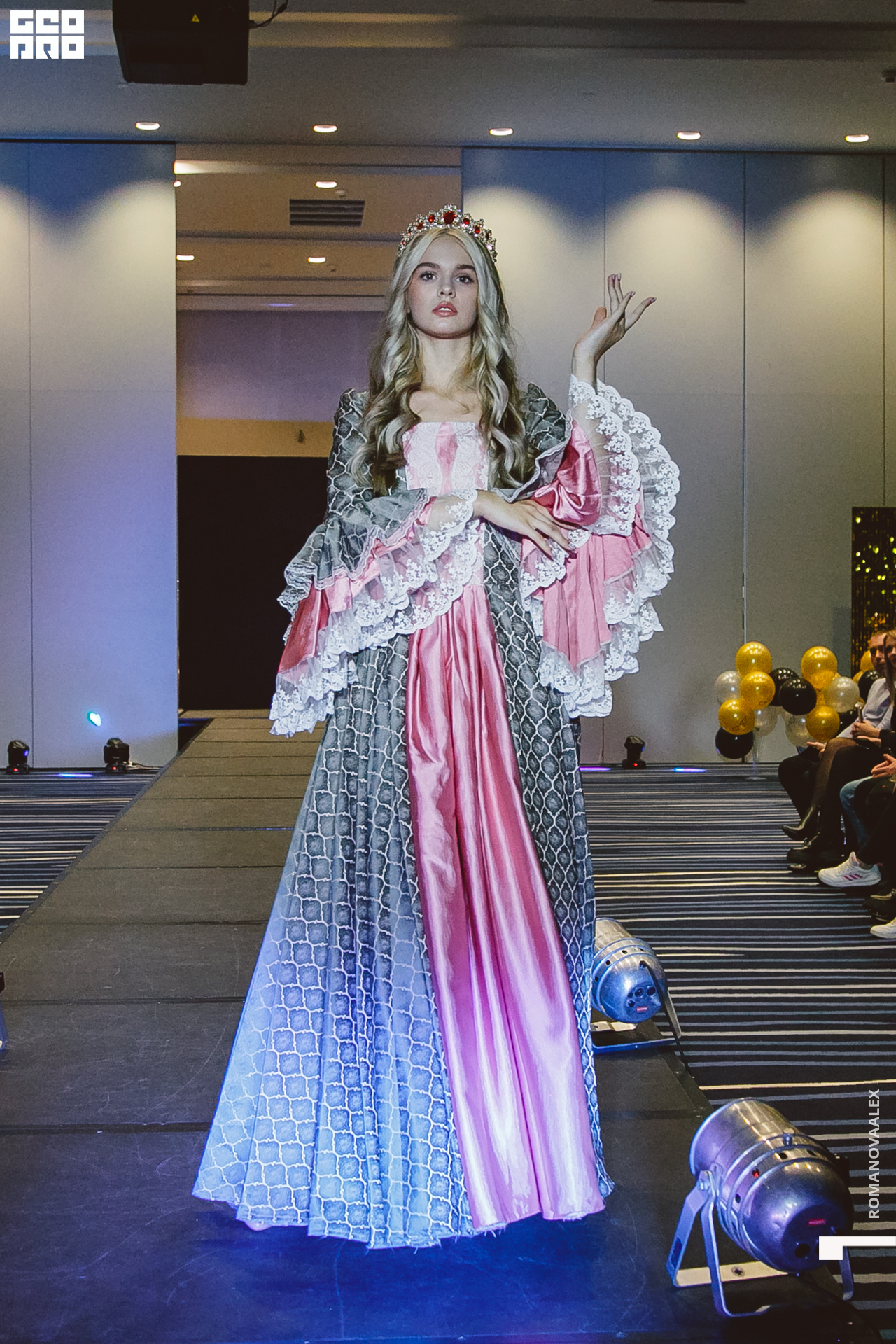 058 221011 025512 @romanovaalex.jpg