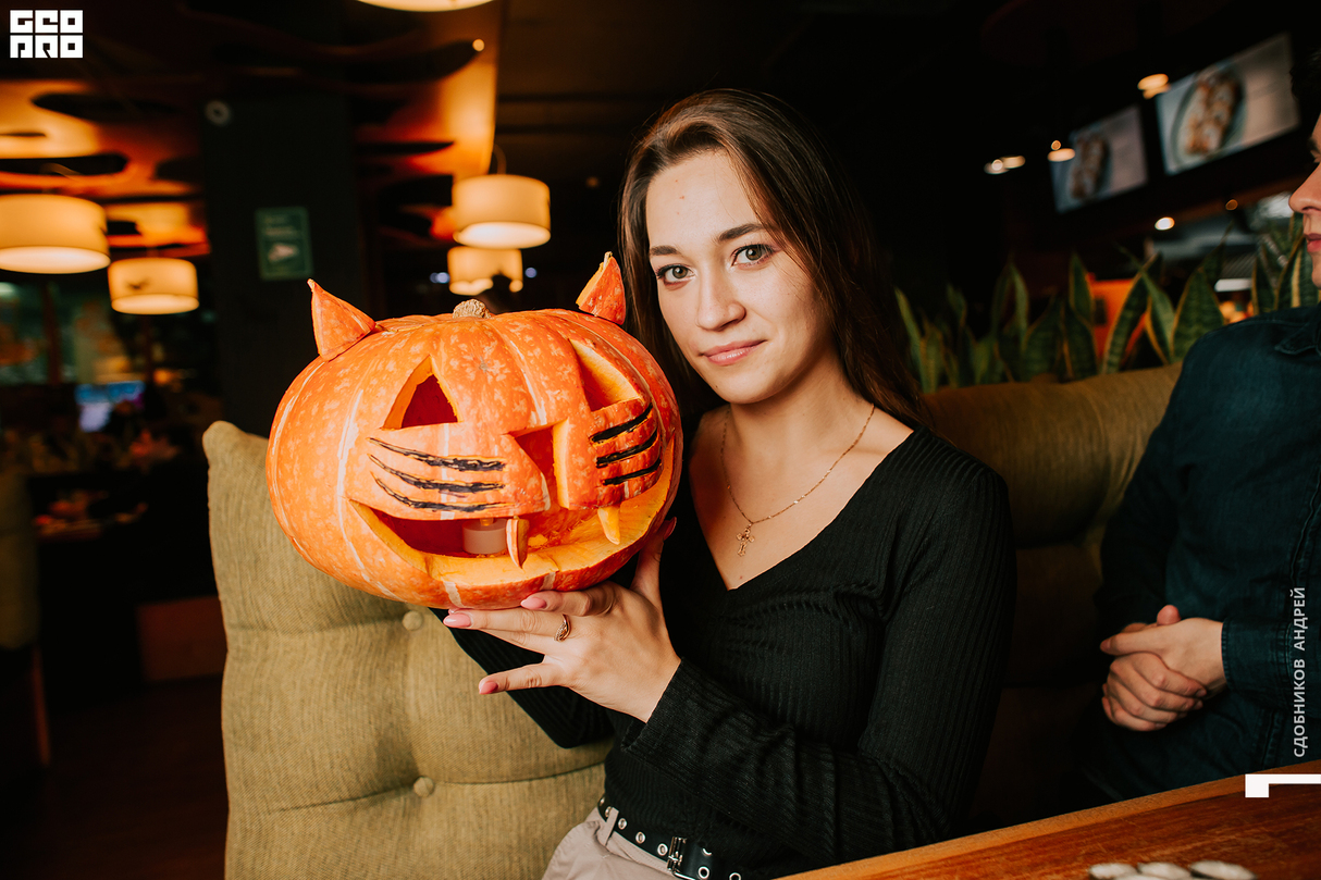 Maneki - HALLOWEEN 30
