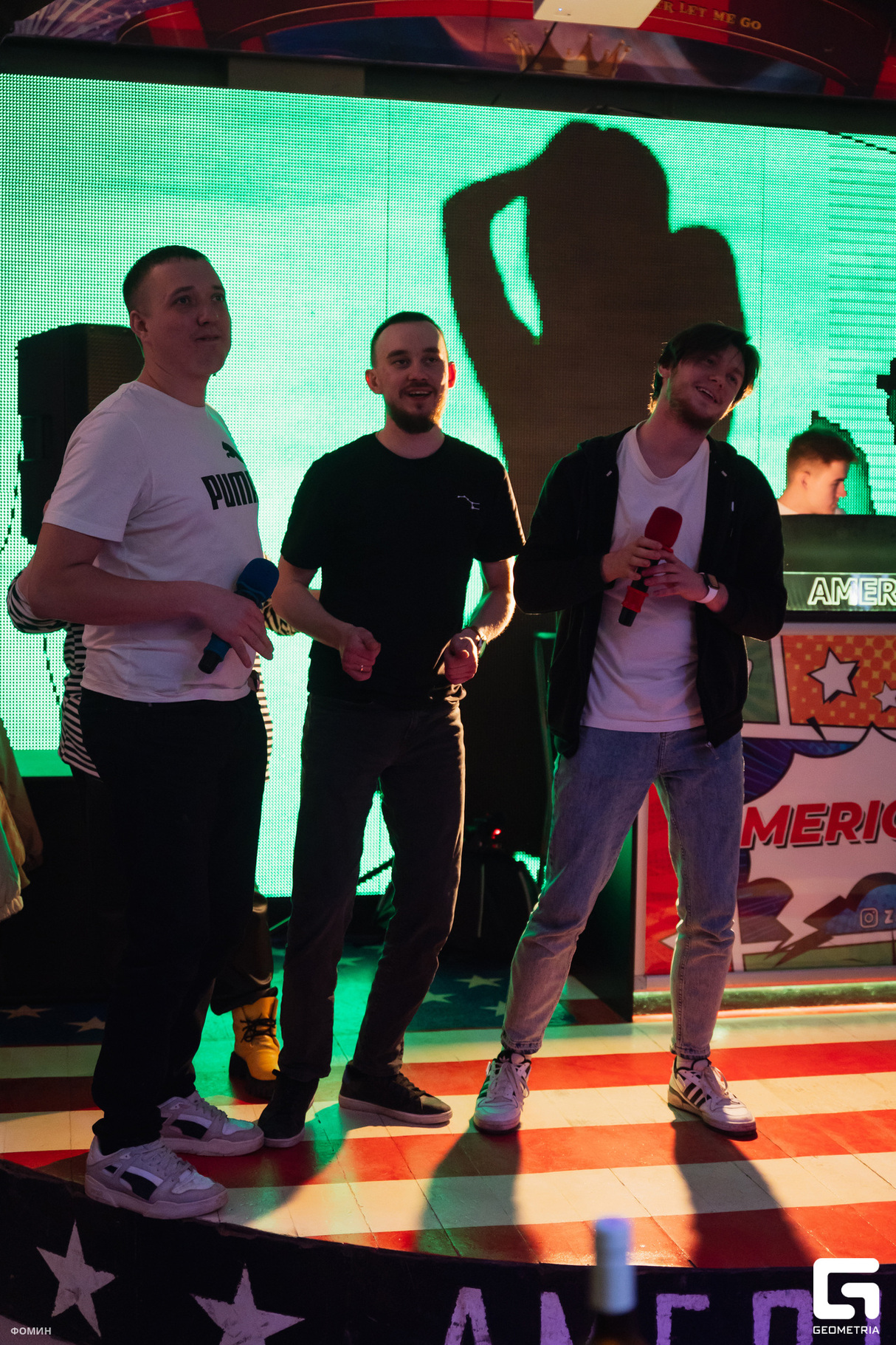 Суббота в баре Американка 13