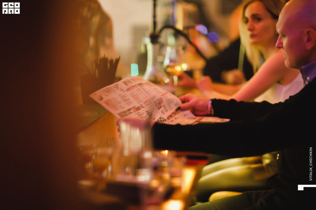 8 марта в  BNB BOYS BAR 27