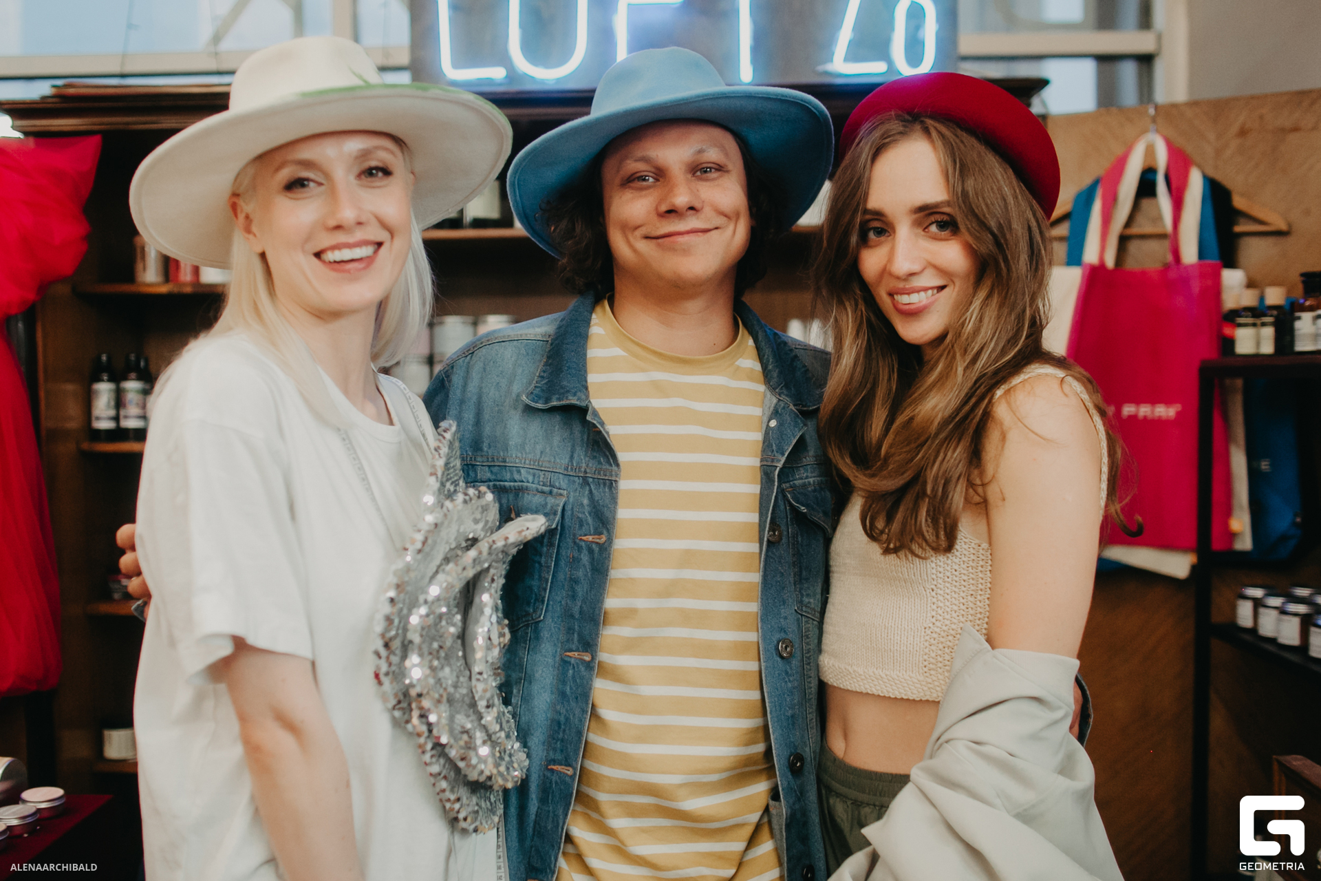 2023-04-27 18-46-35_alenaarchibald222.JPG