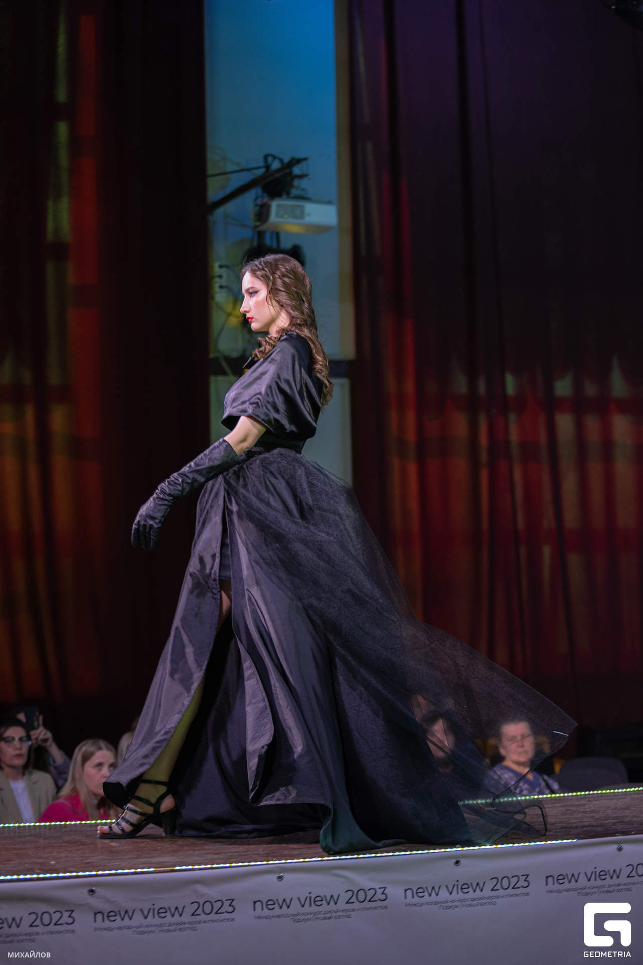 297-2305205927-Показ - Михайлов - 2560.JPG