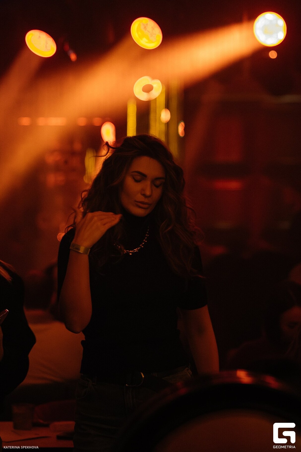 DAVY DOVA в ESCAPE Asia 16