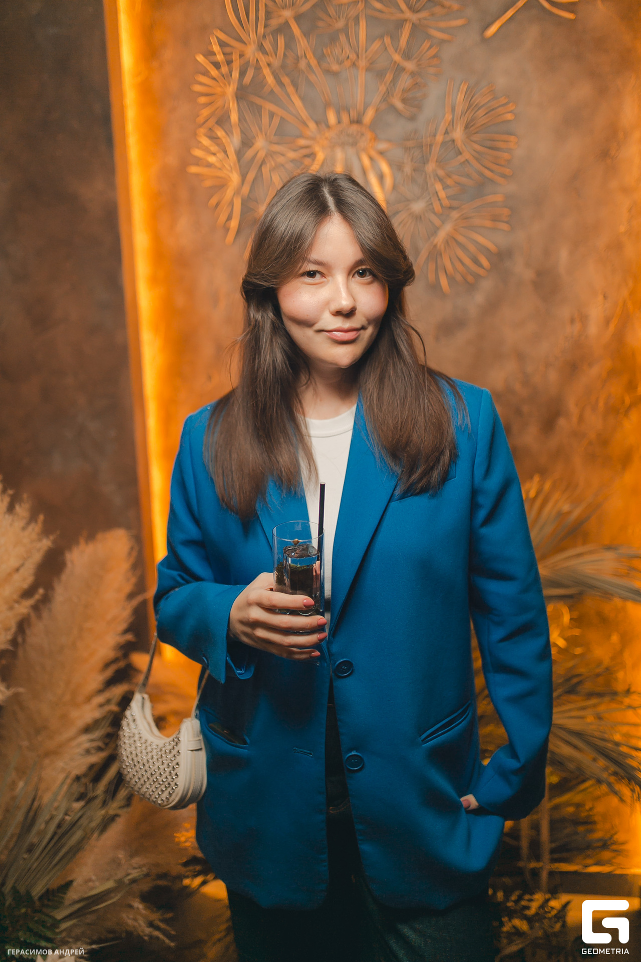 077 Bloom 12. 01.jpg