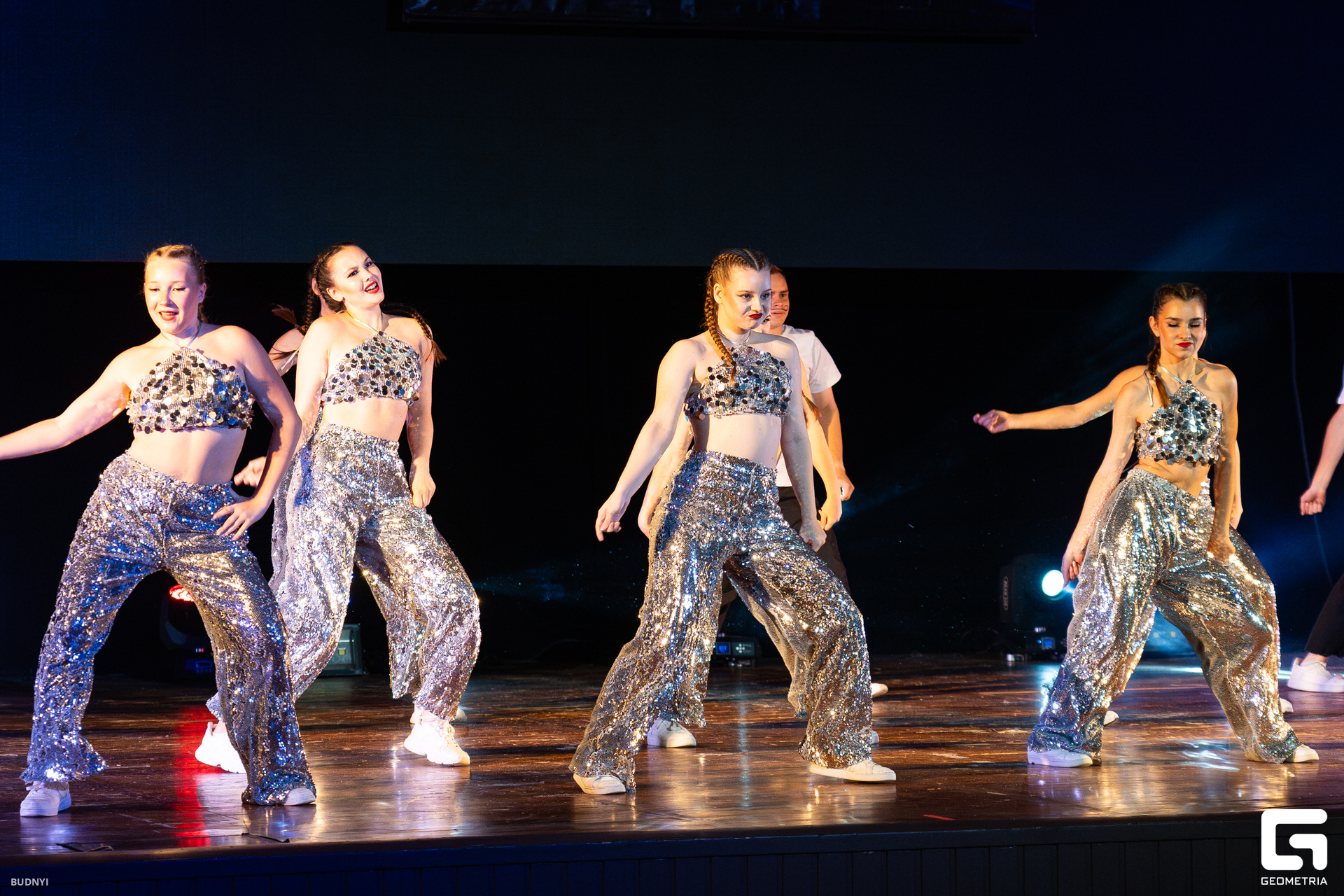 DSC08300-Улучшено-Ум. шума.jpg