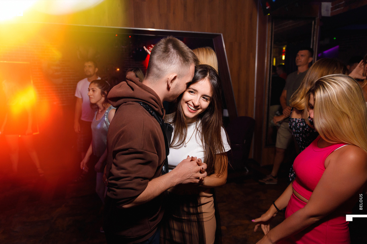 Friday party 10