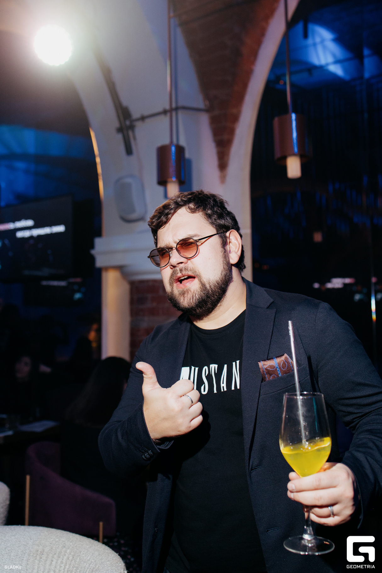 ВЕЧЕРИНКА В «СПЛЕТНИ БАР» ОТ VVOGUE & MAXIM FRANKI 22