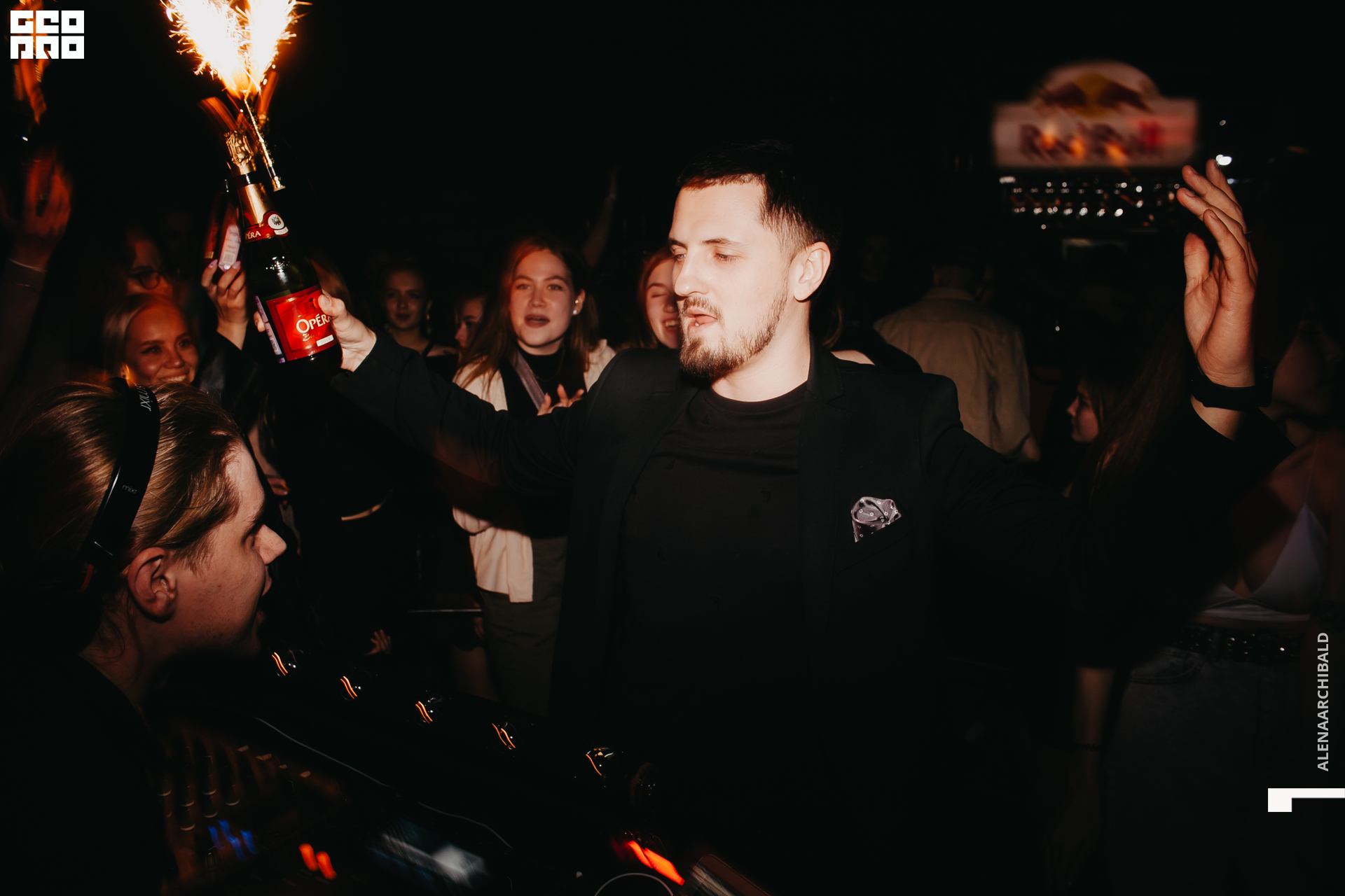 2021-04-10 00-46-23_alenaarchibald_053.JPG