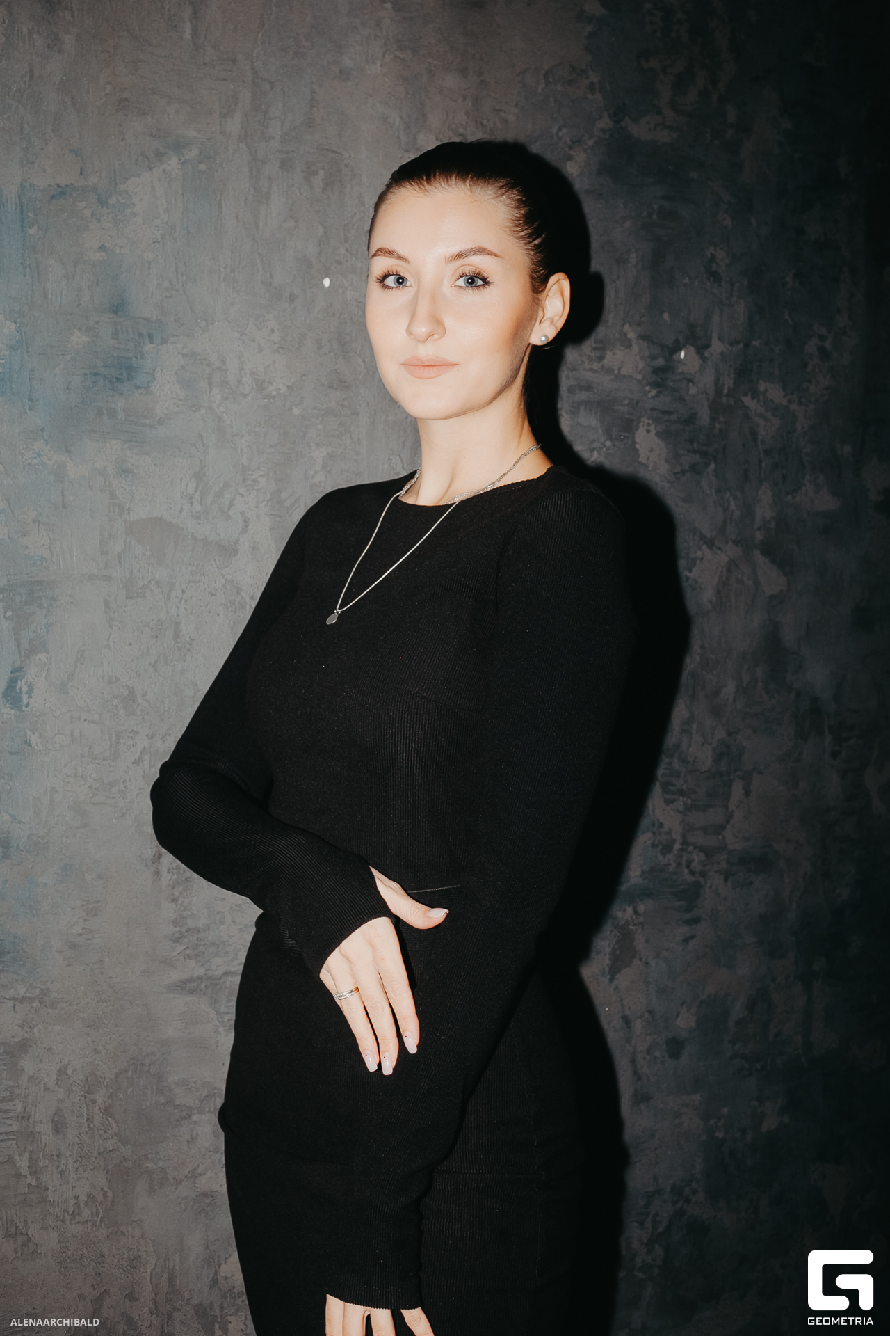 2023-10-20 20-00-58_alenaarchibald022.JPG