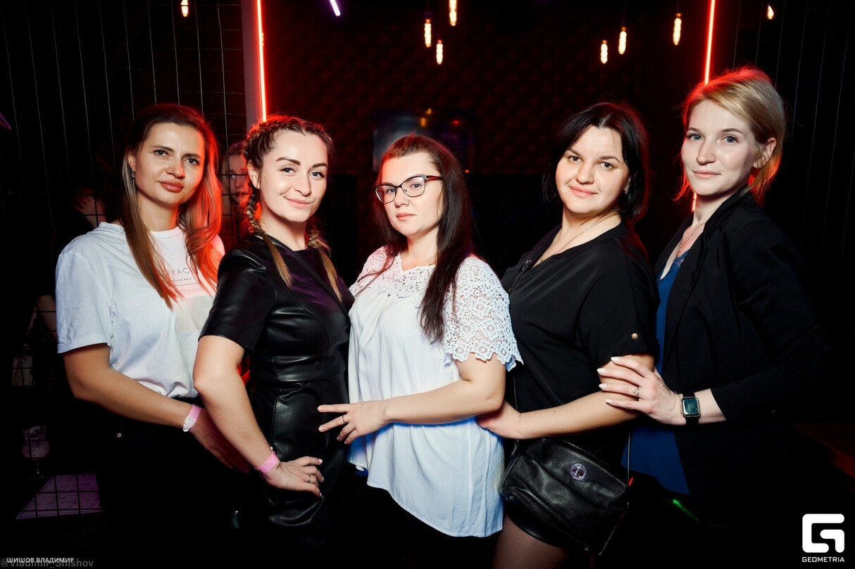 ВЕЧЕРИНКА В БАРЕ "ЦЕХ" 15
