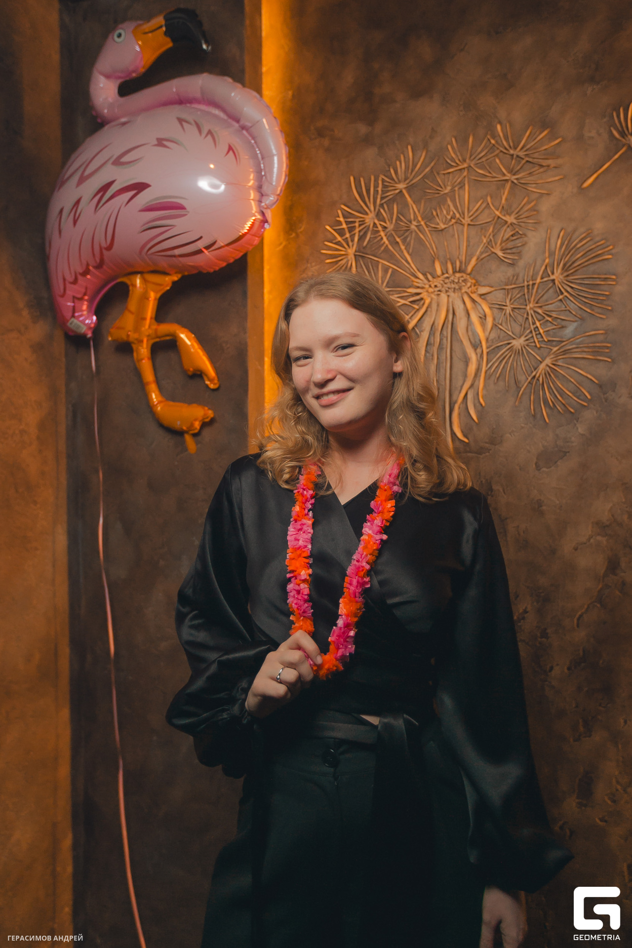 065 Bloom bar 1. 12.jpg