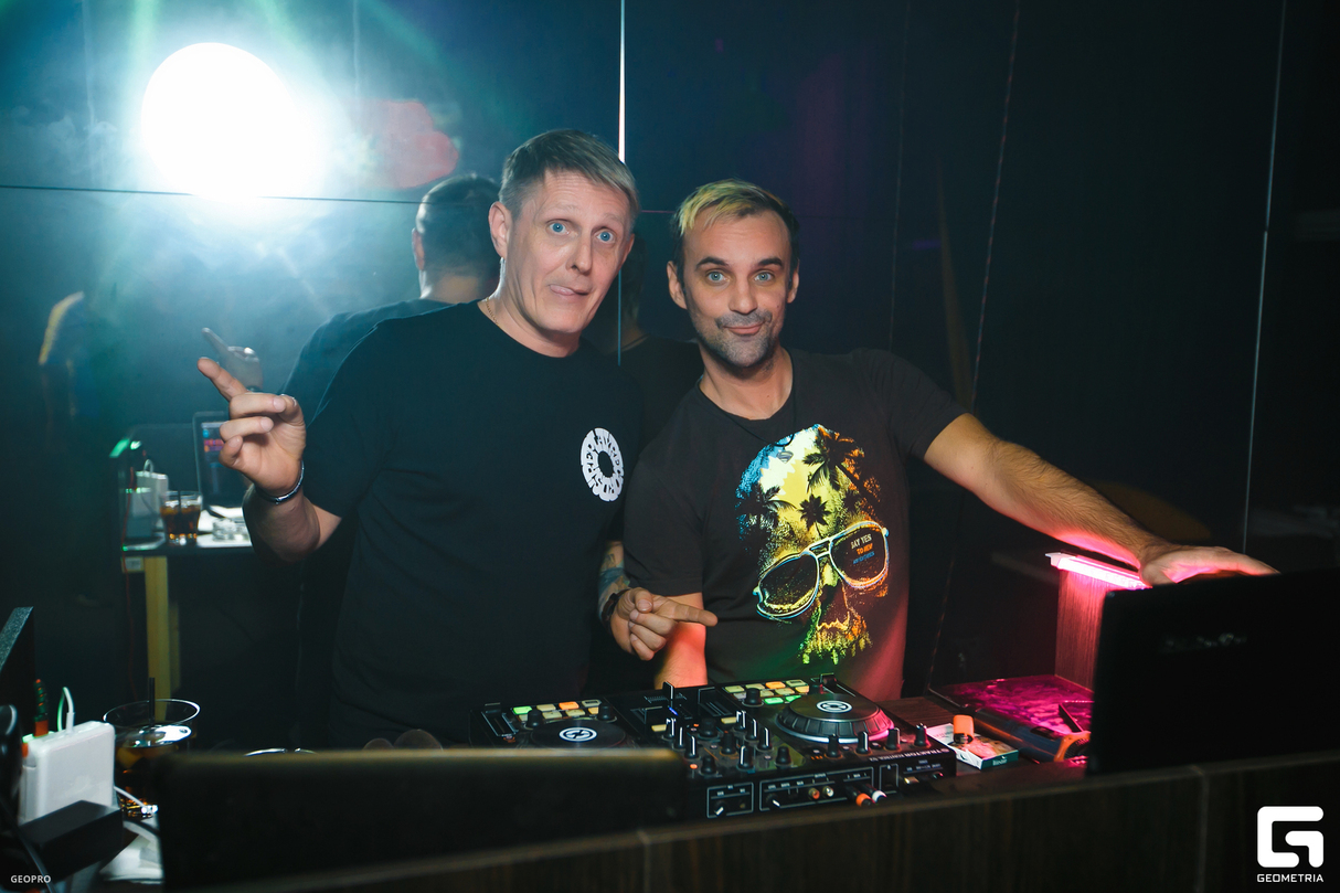 Weekend Party 9