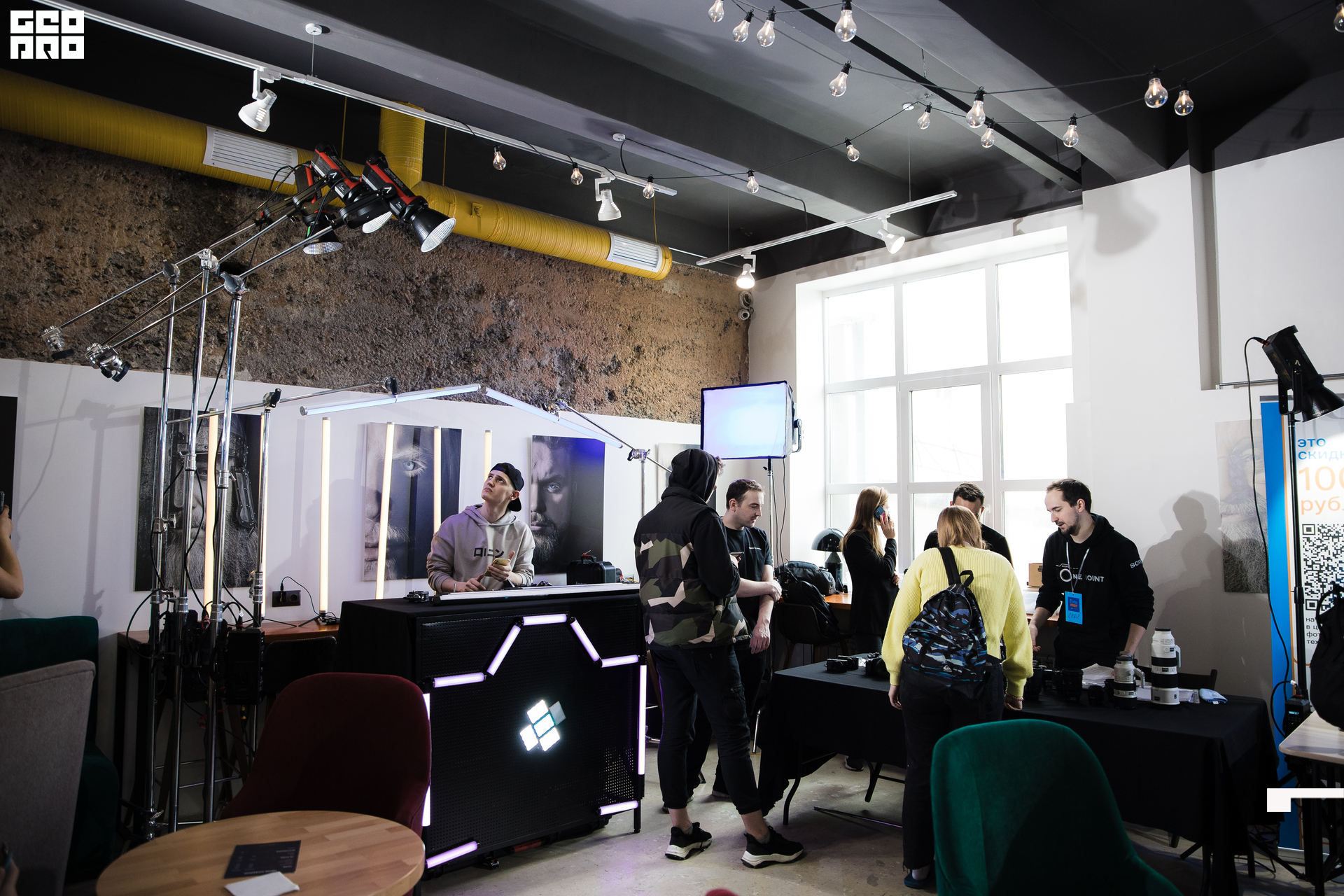 016-20220402-45-fotofest - Mikhailov.jpg