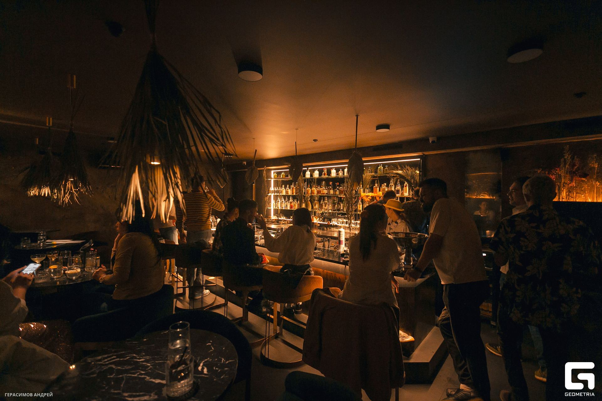 004 Bloom bar 1. 12.jpg