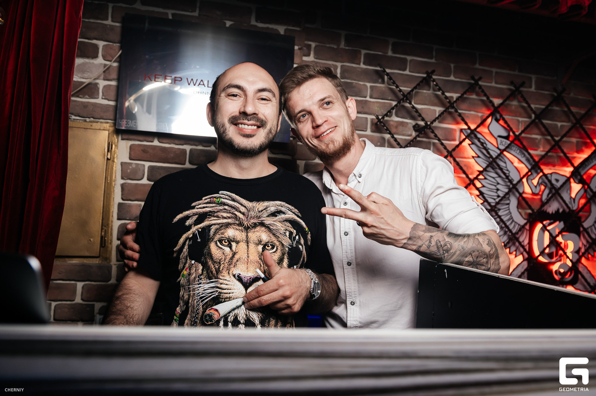 Saturday party 14