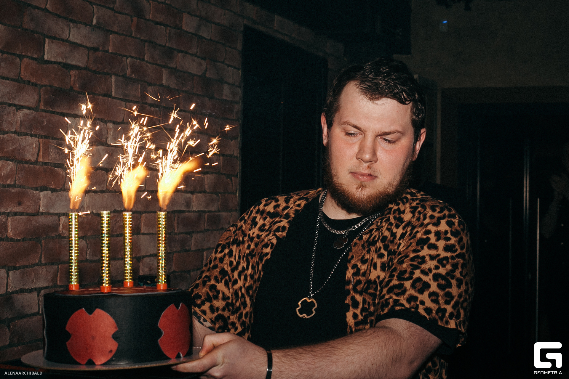 2023-09-29 21-00-58_alenaarchibald100.JPG