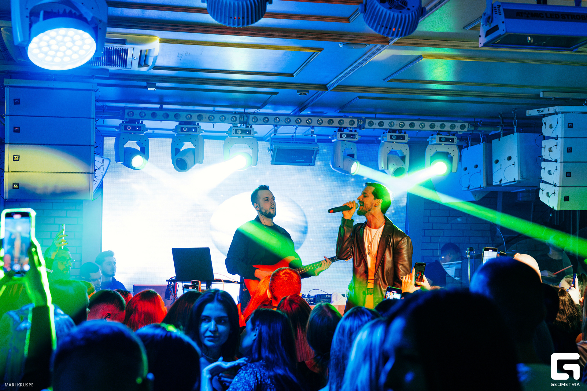 MARI6909-Улучшено-Ум. шума.jpg