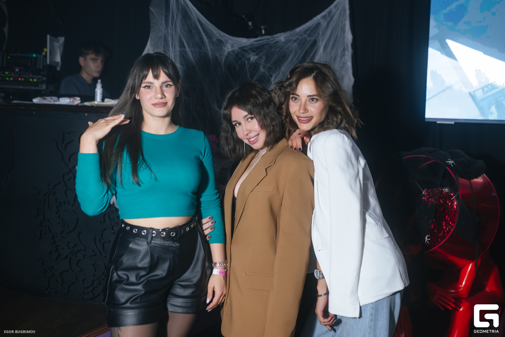 DSC_9694-Enhanced-NR копия.jpg