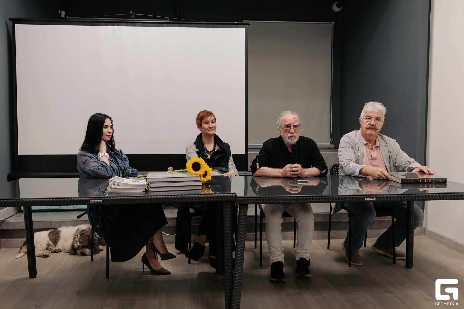 np-134-0W6A1098 2.jpg