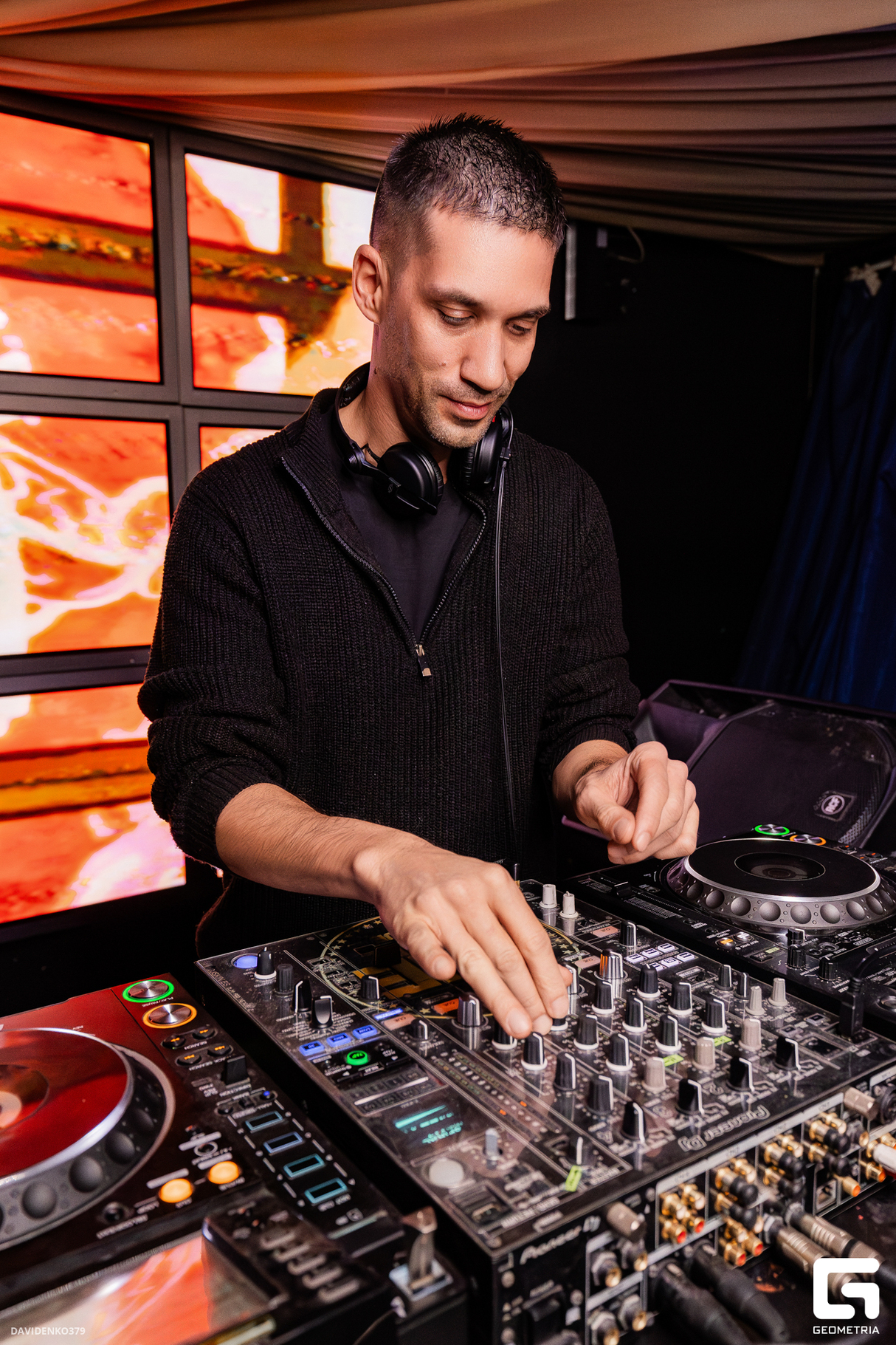 Friday Party at One Club 8