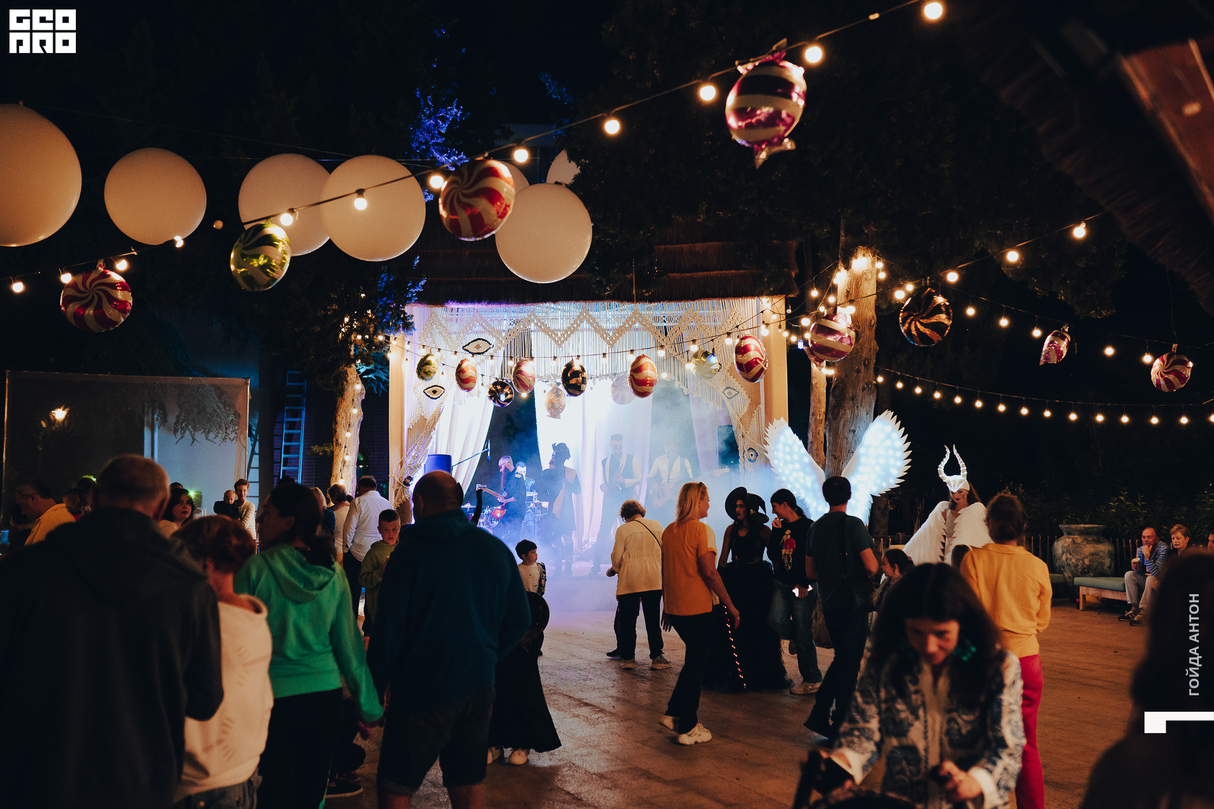 More magic, please | MORE SPA&RESERT 19