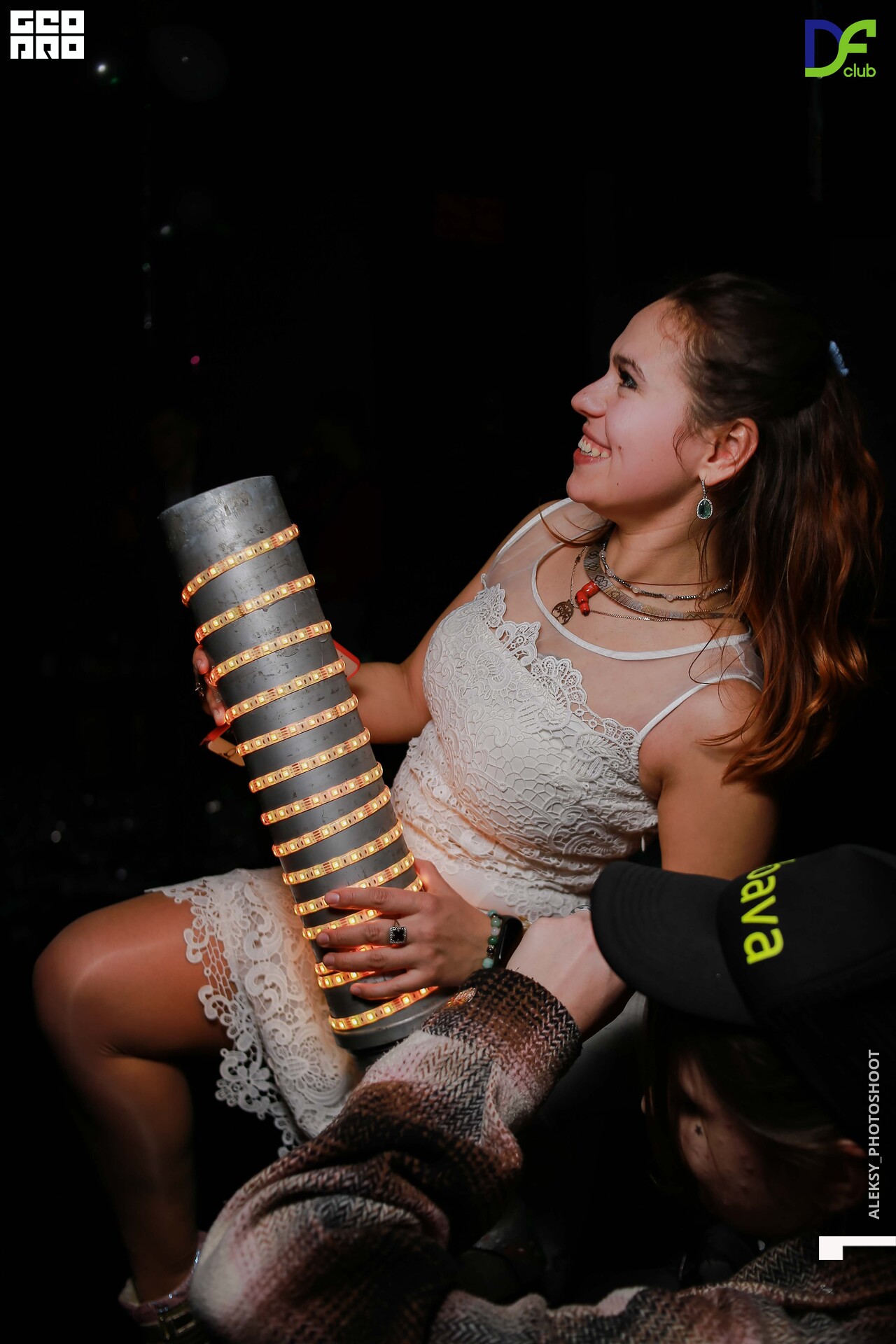 158_31-12-21_00_00_DFclub_aleksy_photoshoot.JPG